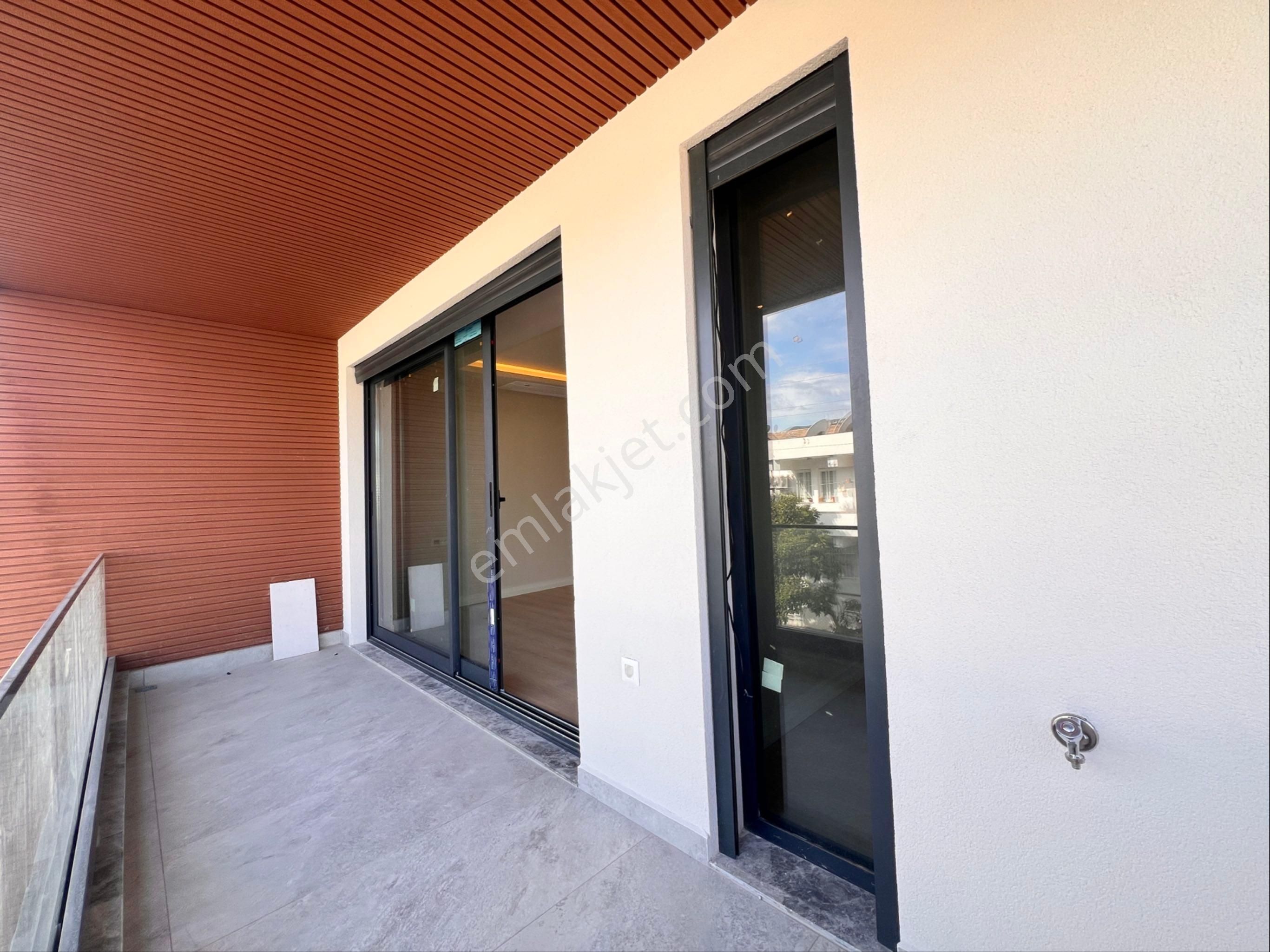 Marmaris Kemeraltı'da Satılık 4+1 Sıfır İkiz Müstakil Şık Villa - Görsel 30