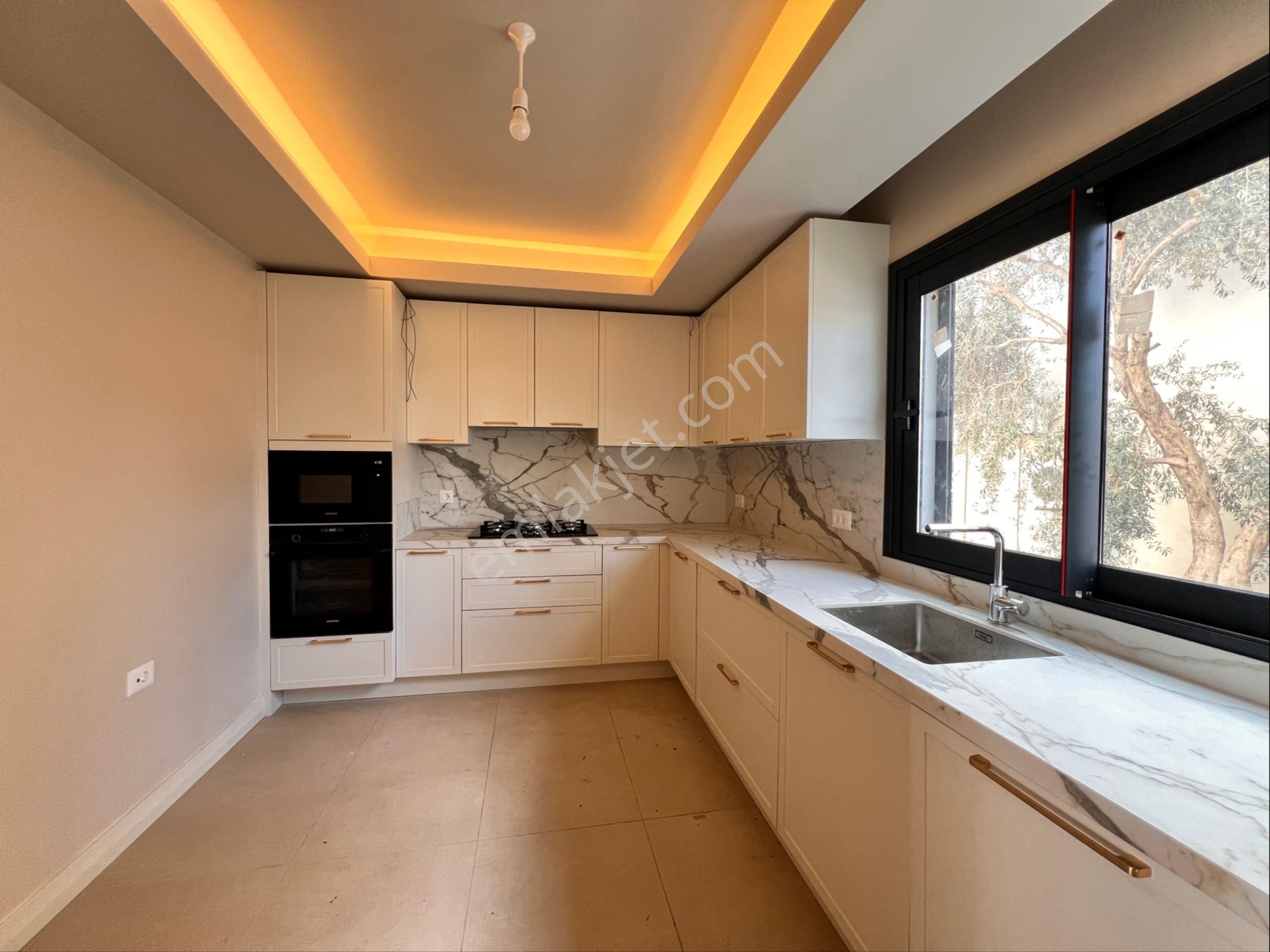 Marmaris Kemeraltı'da Satılık 4+1 Sıfır İkiz Müstakil Şık Villa - Görsel 10