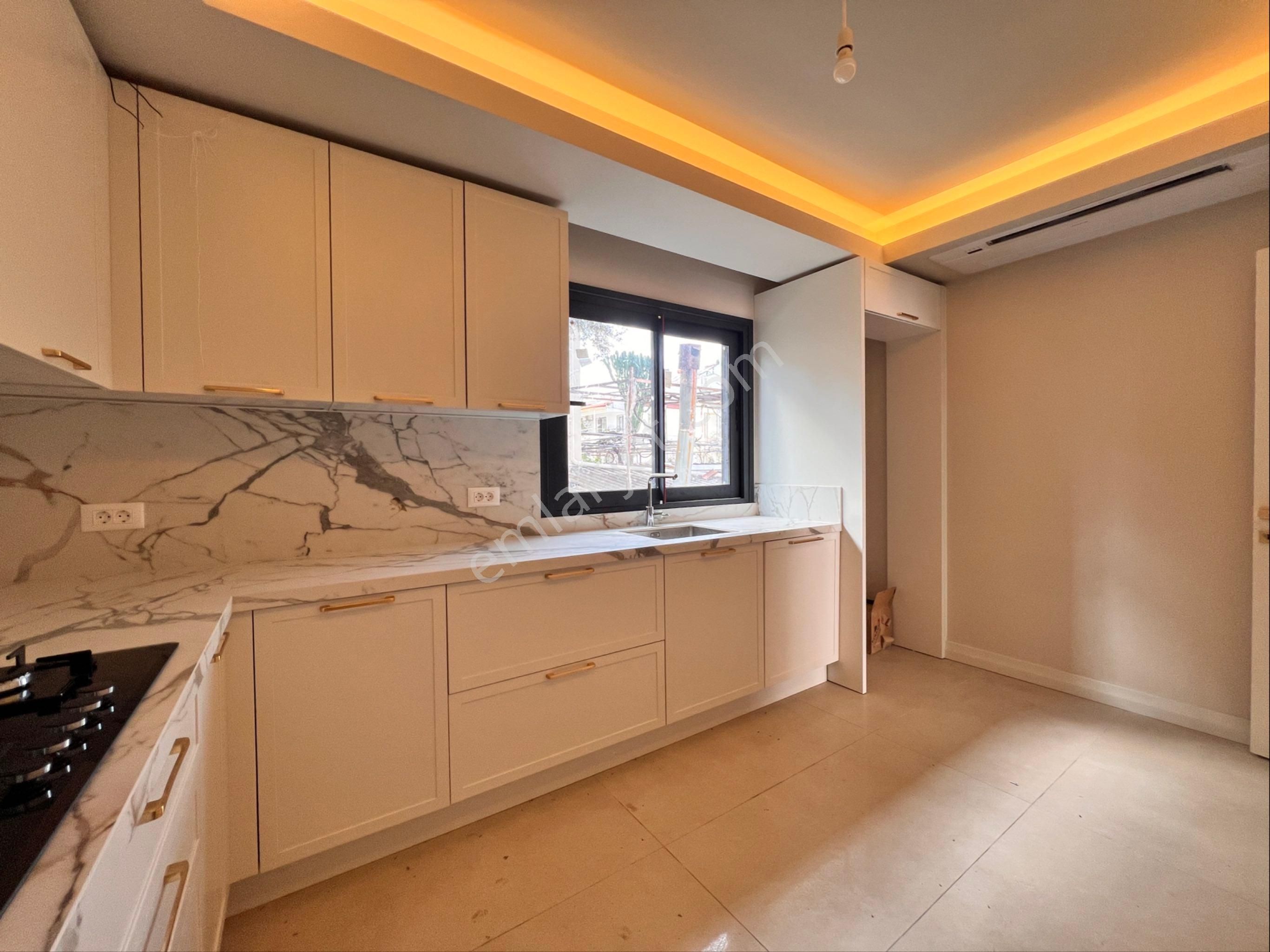 Marmaris Kemeraltı'da Satılık 4+1 Sıfır İkiz Müstakil Şık Villa - Görsel 8