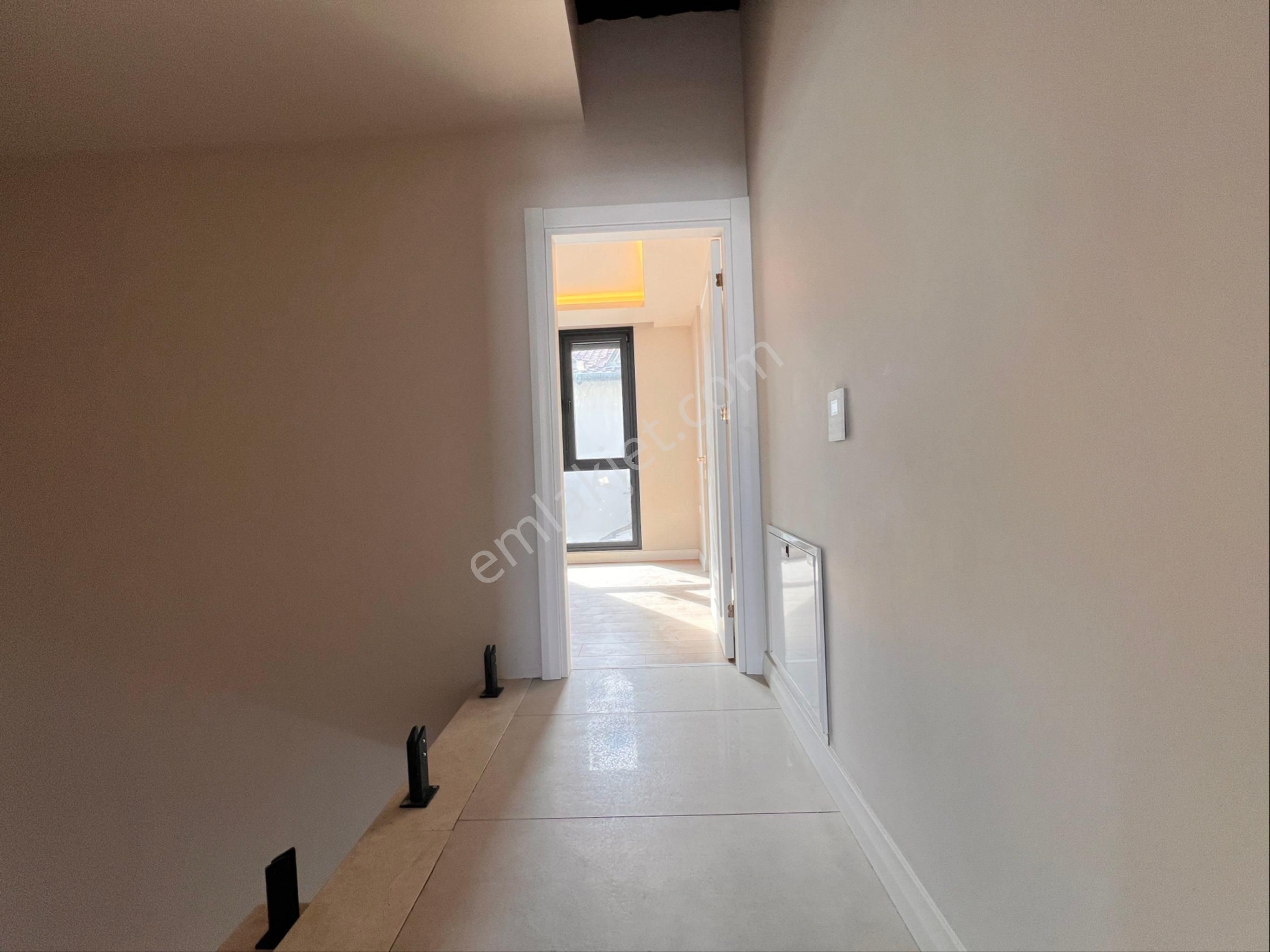 Marmaris Kemeraltı'da Satılık 4+1 Sıfır İkiz Müstakil Şık Villa - Görsel 25