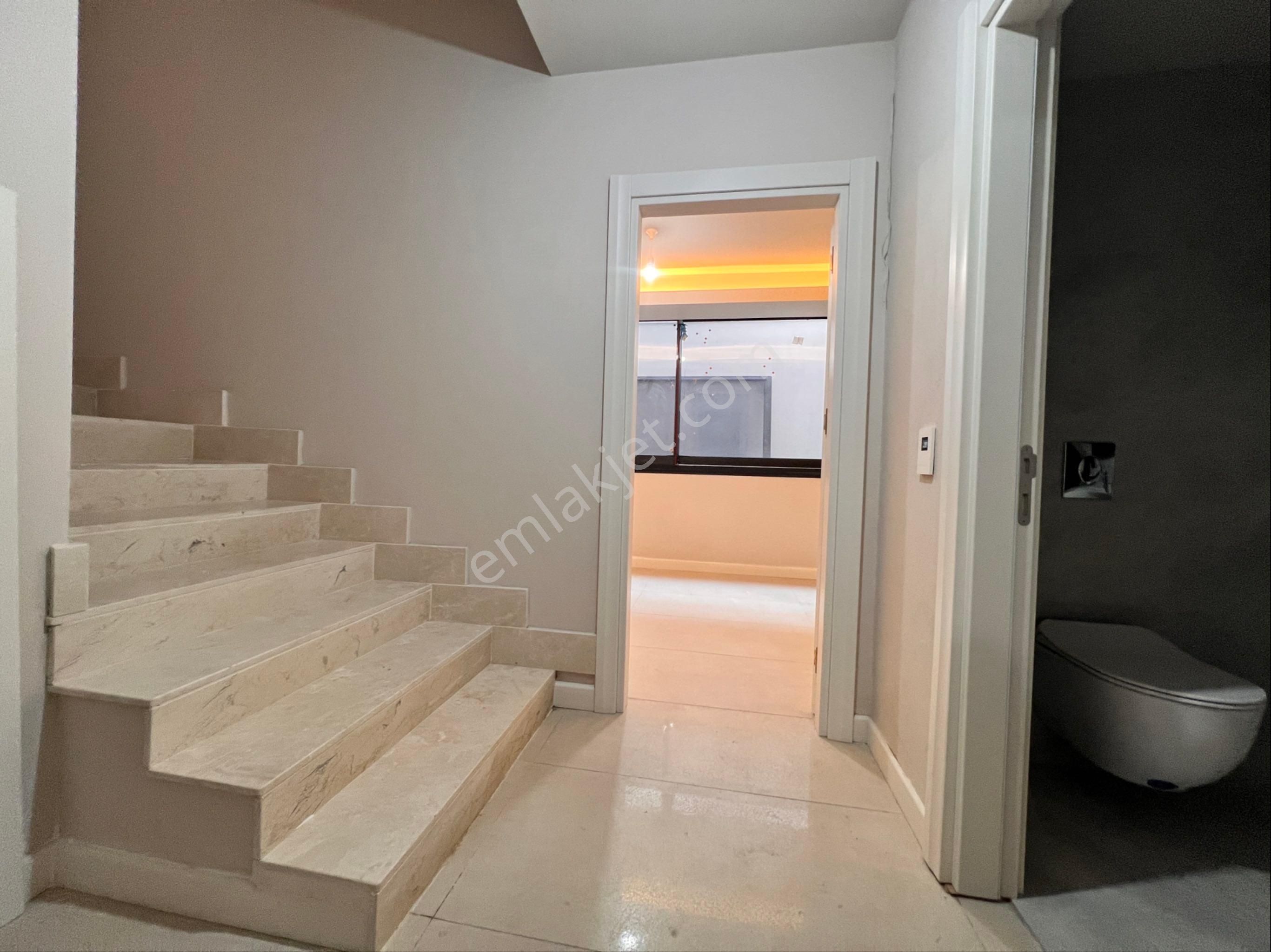 Marmaris Kemeraltı'da Satılık 4+1 Sıfır İkiz Müstakil Şık Villa - Görsel 39