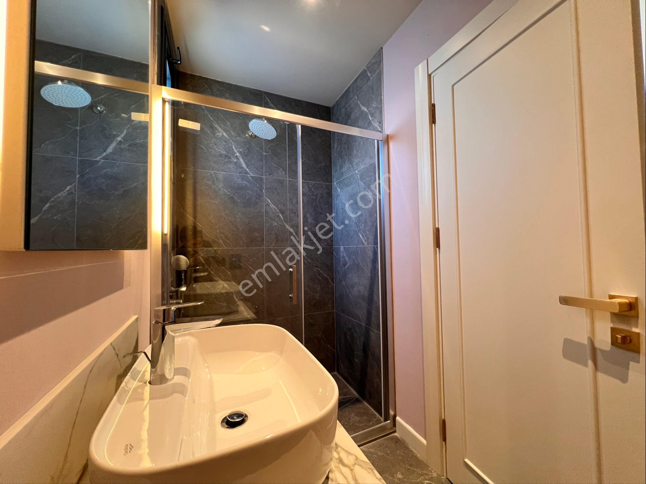 Marmaris Kemeraltı'da Satılık 4+1 Sıfır İkiz Müstakil Şık Villa - Görsel 23