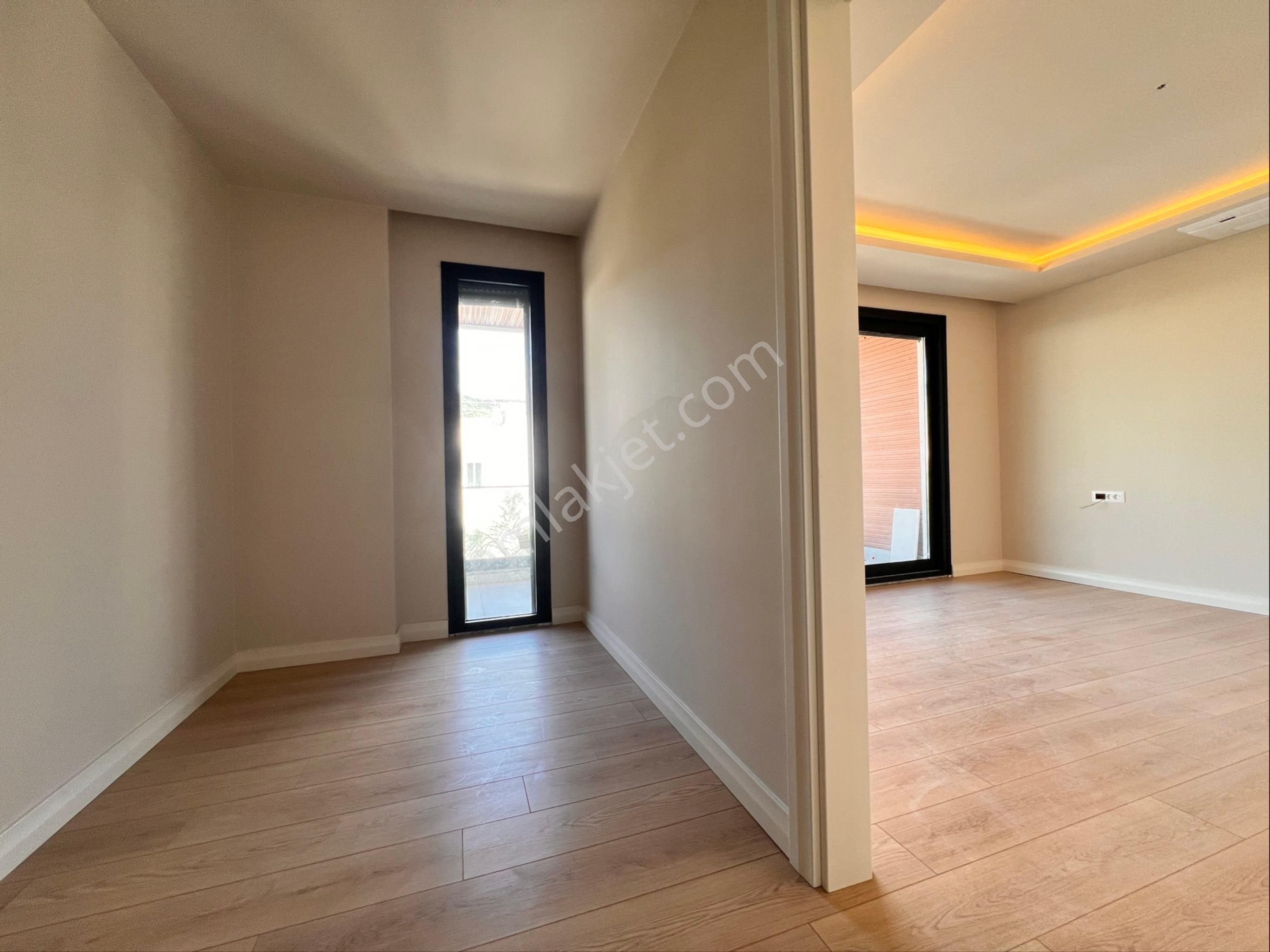 Marmaris Kemeraltı'da Satılık 4+1 Sıfır İkiz Müstakil Şık Villa - Görsel 33