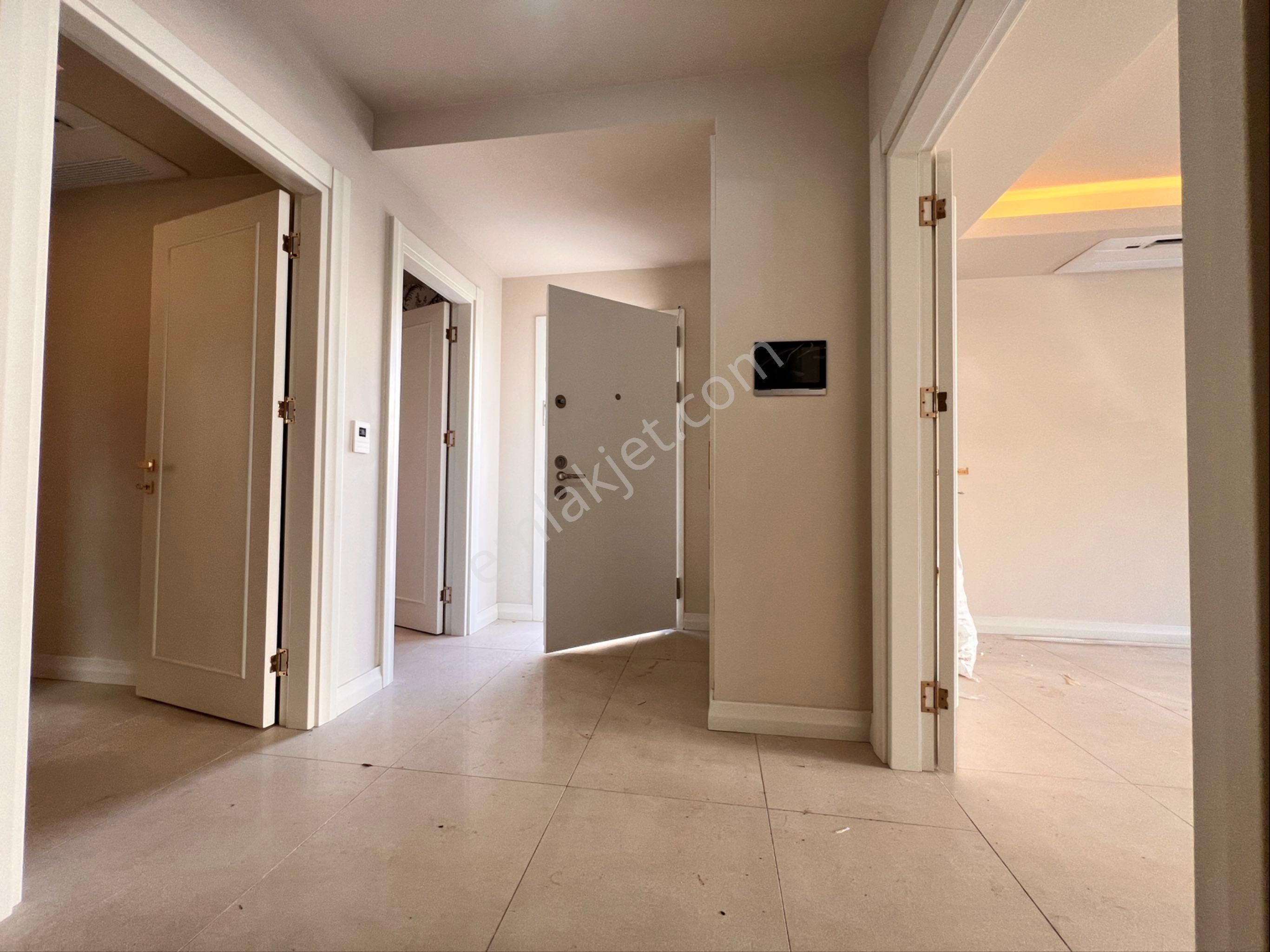 Marmaris Kemeraltı'da Satılık 4+1 Sıfır İkiz Müstakil Şık Villa - Görsel 6