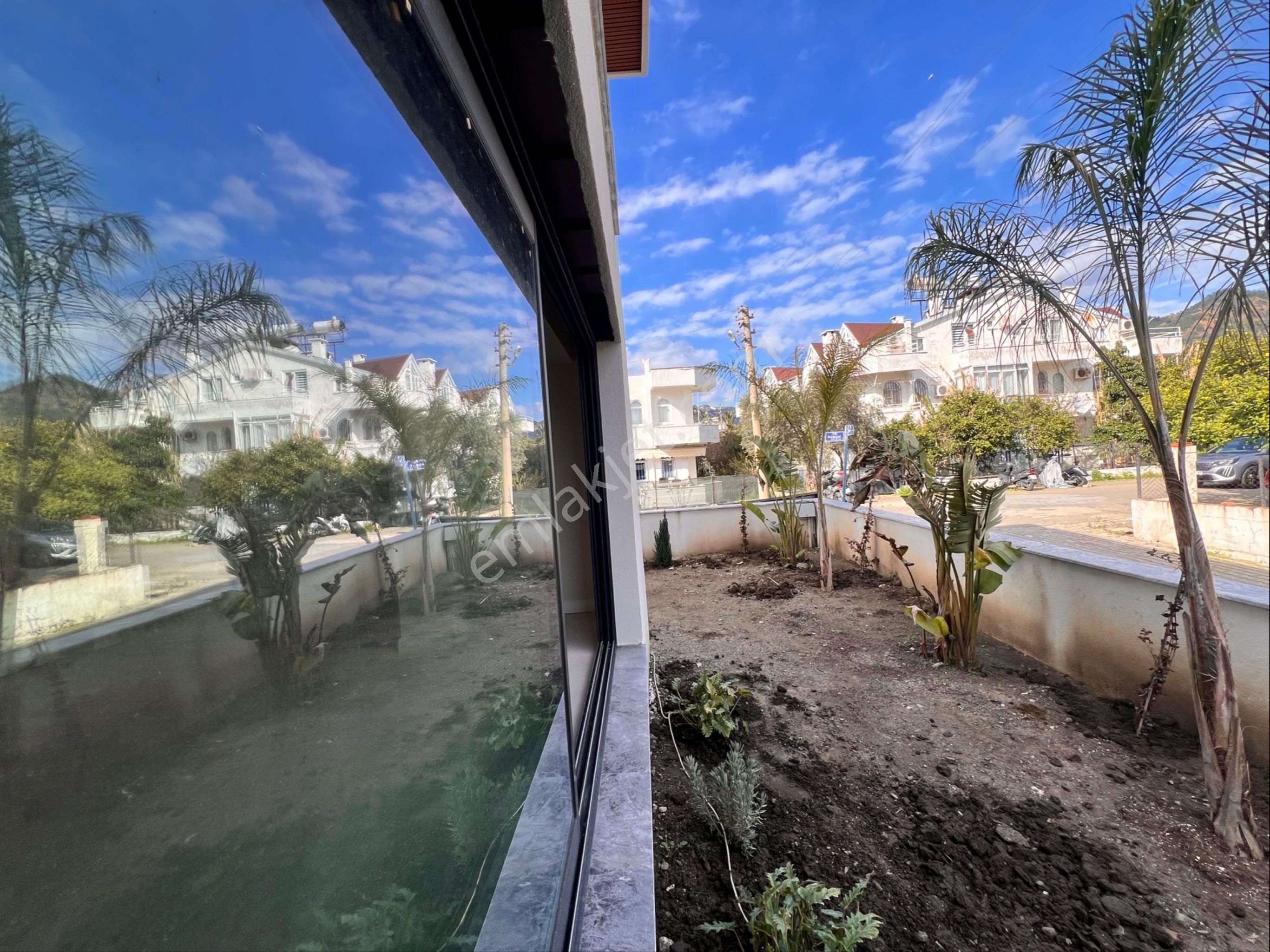 Marmaris Kemeraltı'da Satılık 4+1 Sıfır İkiz Müstakil Şık Villa - Görsel 17