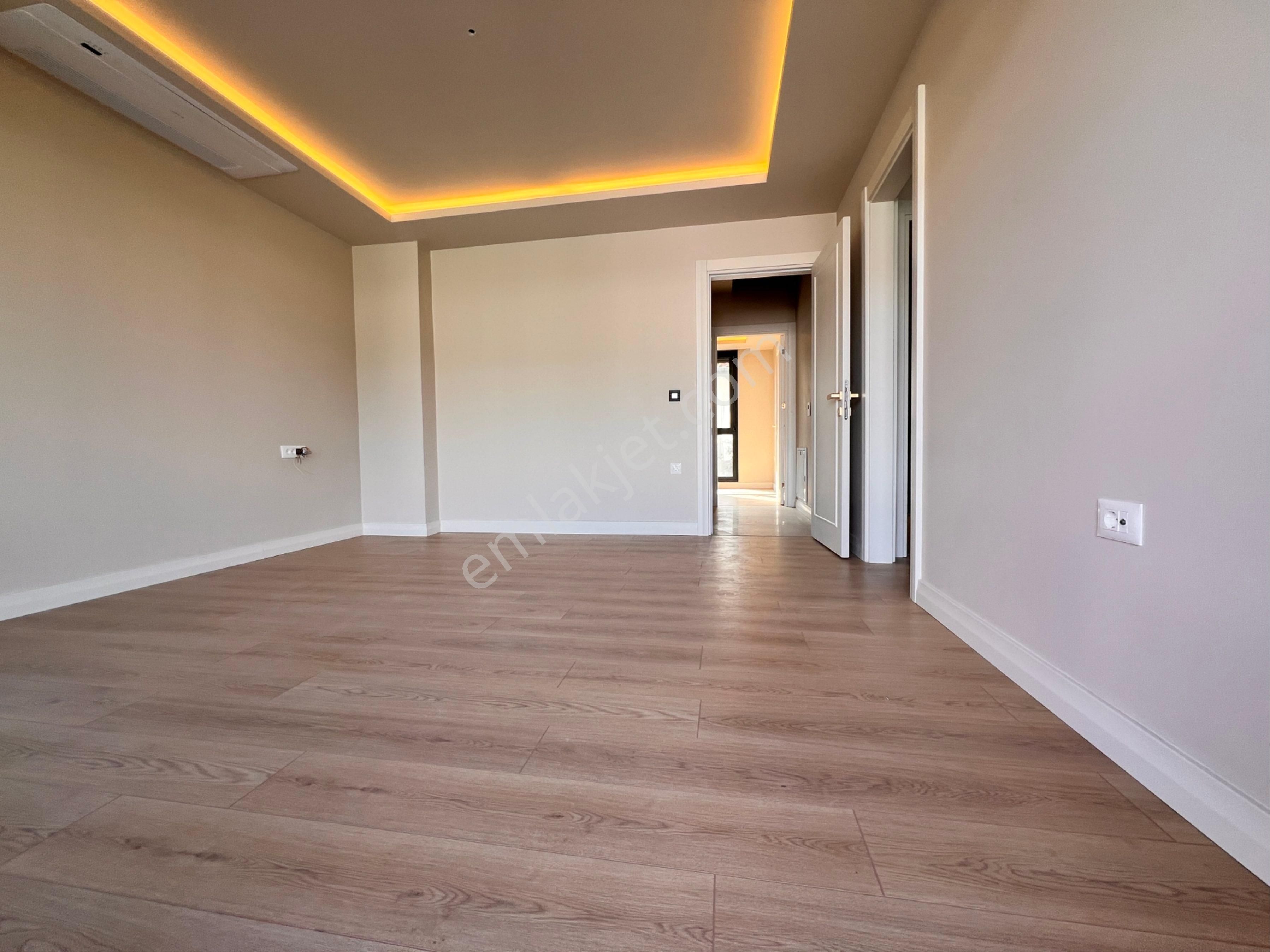 Marmaris Kemeraltı'da Satılık 4+1 Sıfır İkiz Müstakil Şık Villa - Görsel 18