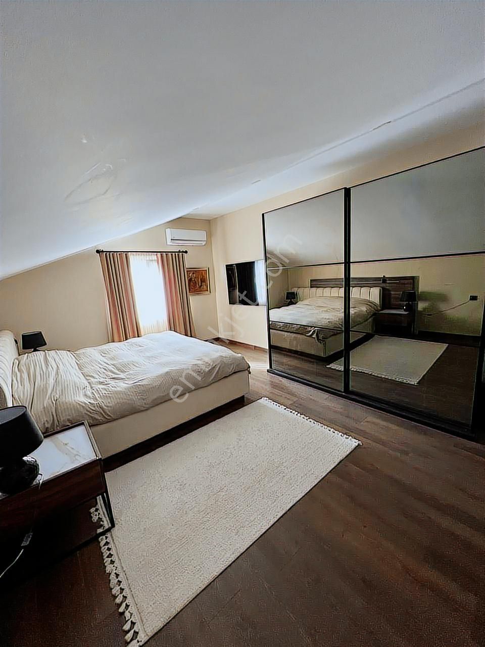 Beylikdüzü Gürpınar Lüx Eşyalı Satılık Bahçe Havuzlu Lüx Villa - Görsel 9