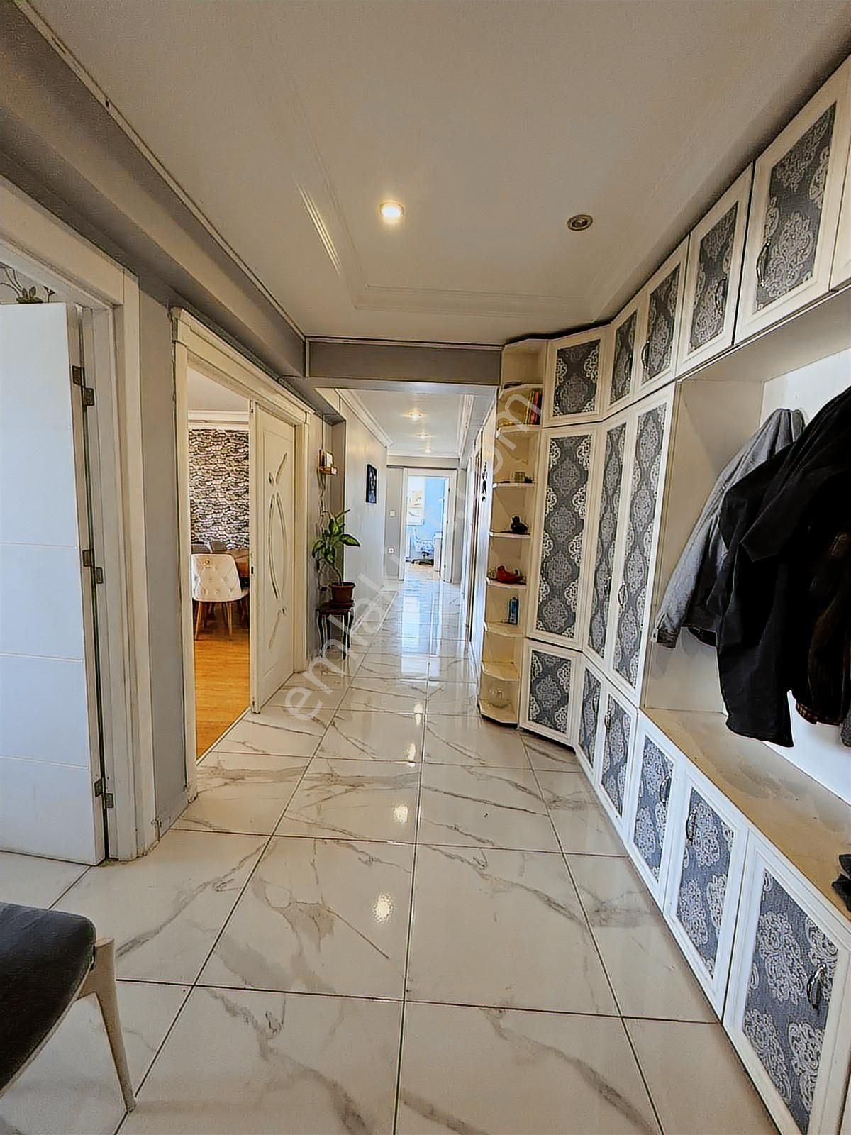 Beylikdüzü Yeşilkent 1 De 3+1 Satılık Daire