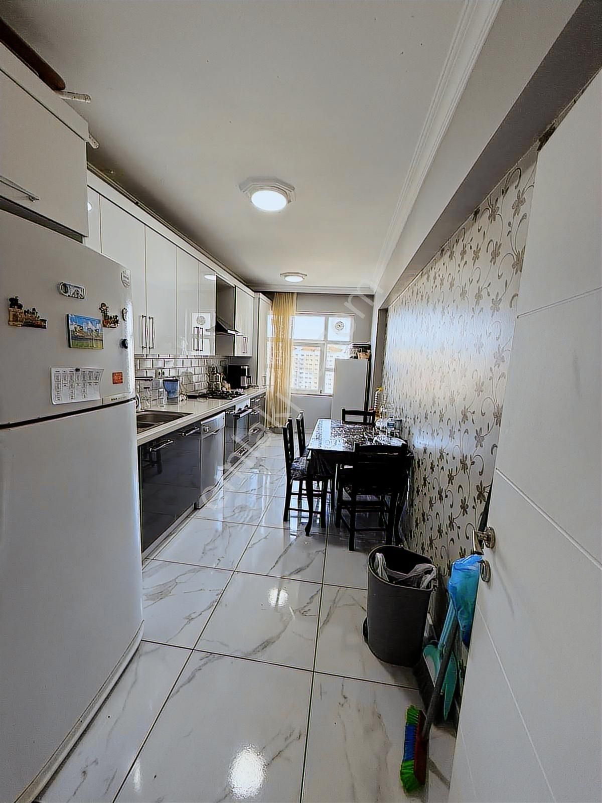 Beylikdüzü Yeşilkent 1 De 3+1 Satılık Daire - Görsel 33