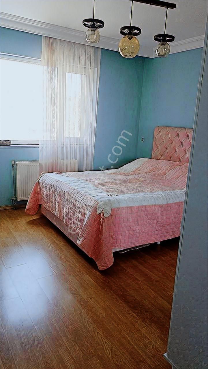 Beylikdüzü Yeşilkent 1 De 3+1 Satılık Daire - Görsel 16