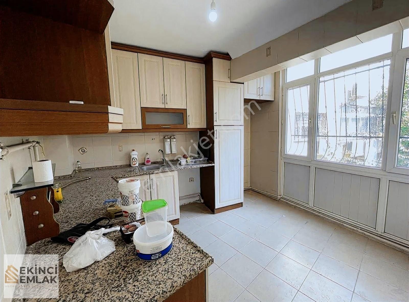 Ekinci Emlaktan Şirinyer Merkezde 3+1 110m2 D.gazlı Arakat - Görsel 9