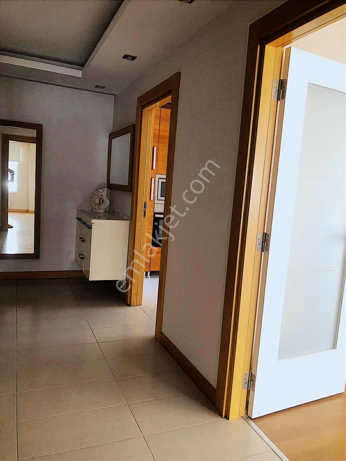 Büyükçekmece Beykent Hilal Konakları Teraslı Satılık Daire - Görsel 19