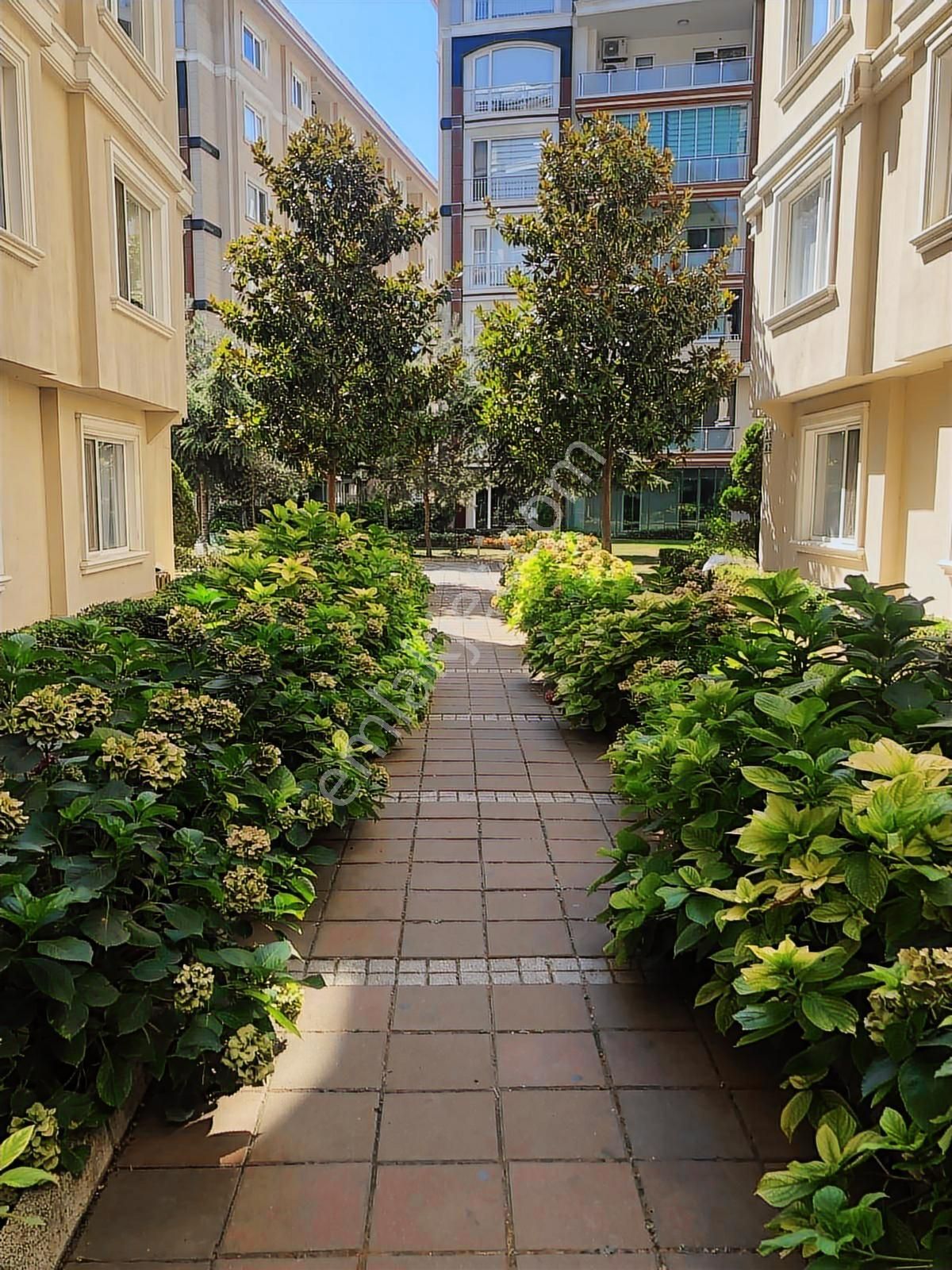 Büyükçekmece Beykent Hilal Konakları Teraslı Satılık Daire - Görsel 27