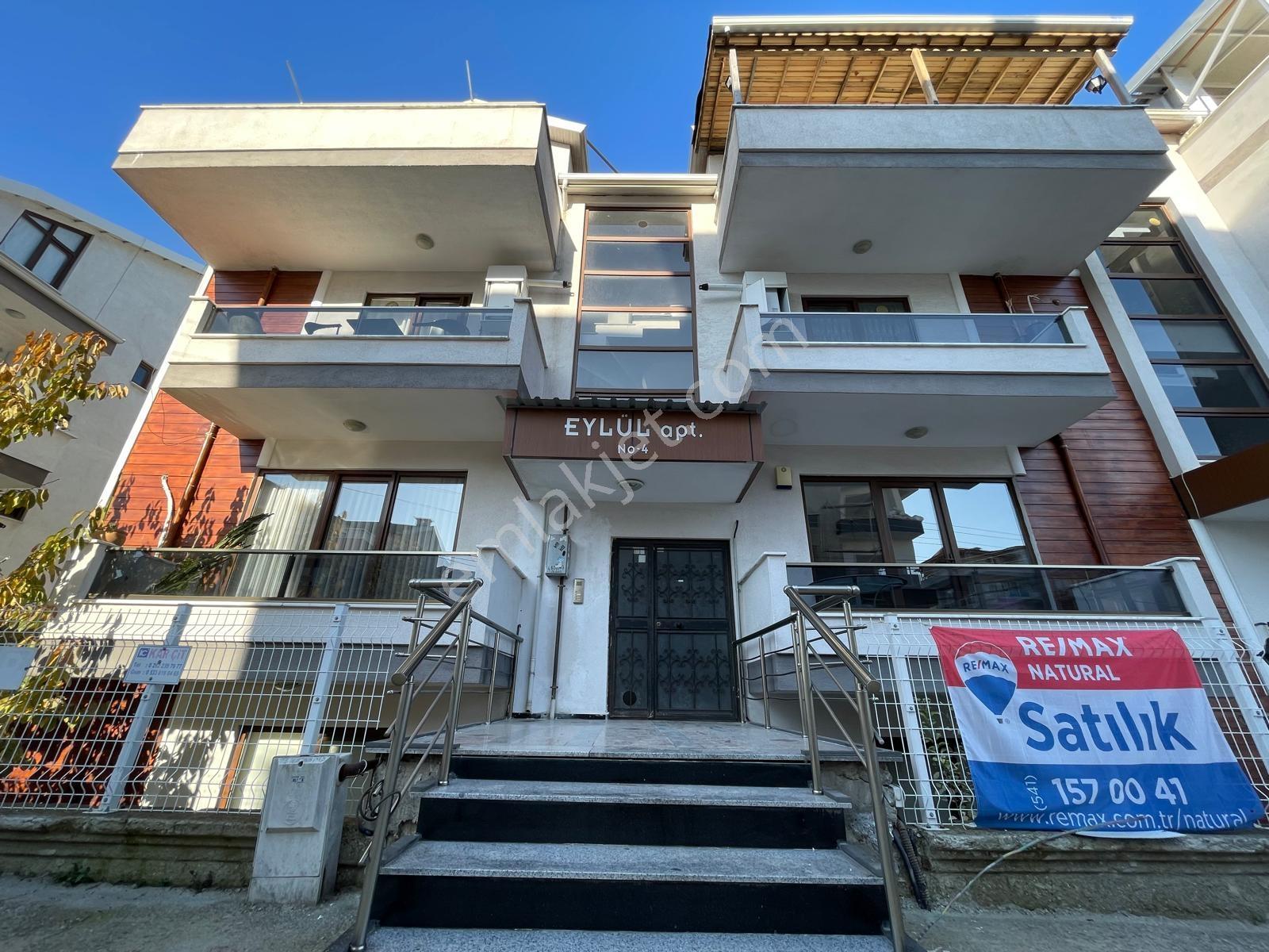 Remax Natural'den Topçular Merkezde Geniş Bahce Dubleks - Görsel 29