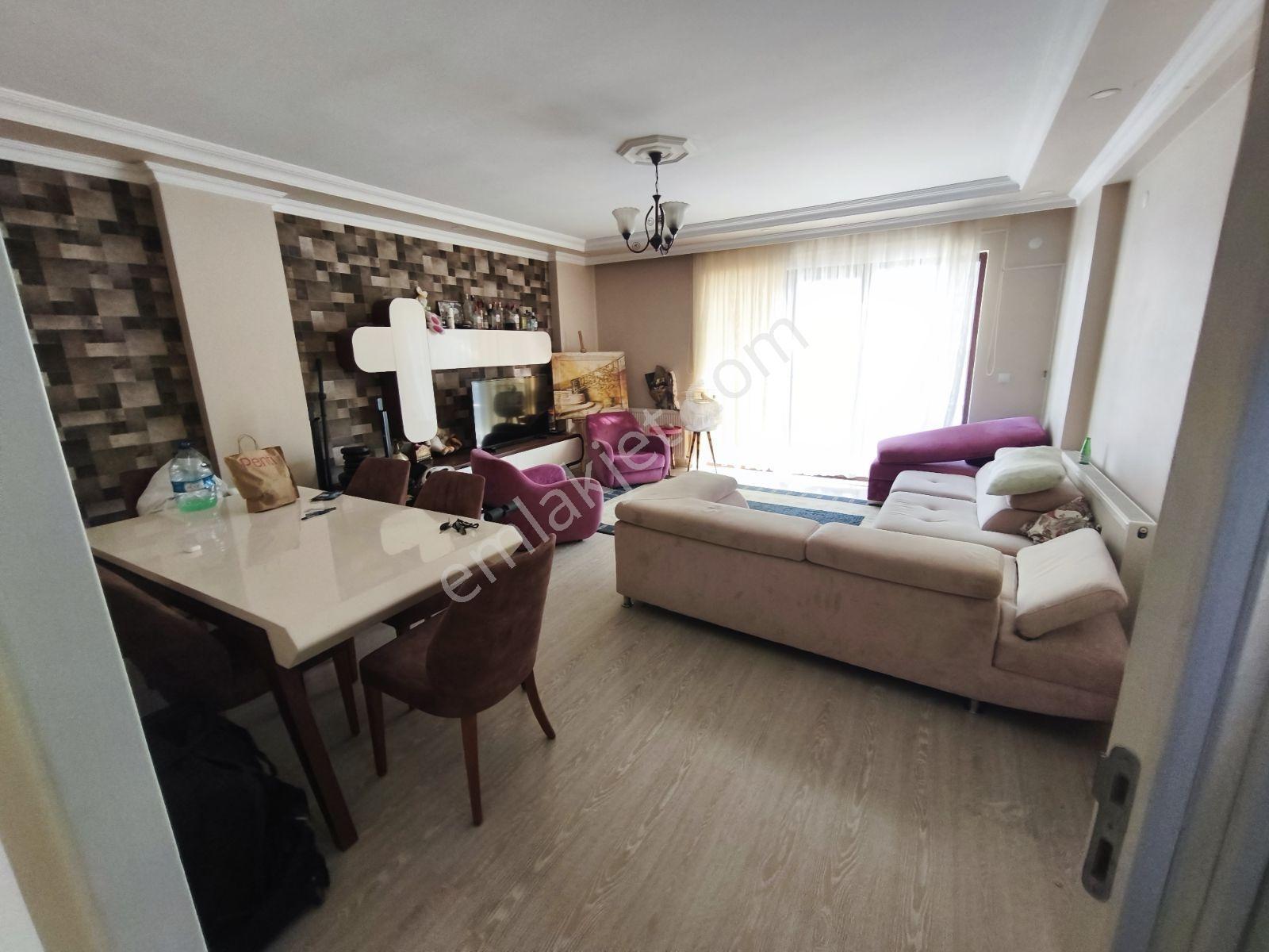 Remax Natural'den Topçular Merkezde Geniş Bahce Dubleks - Görsel 2