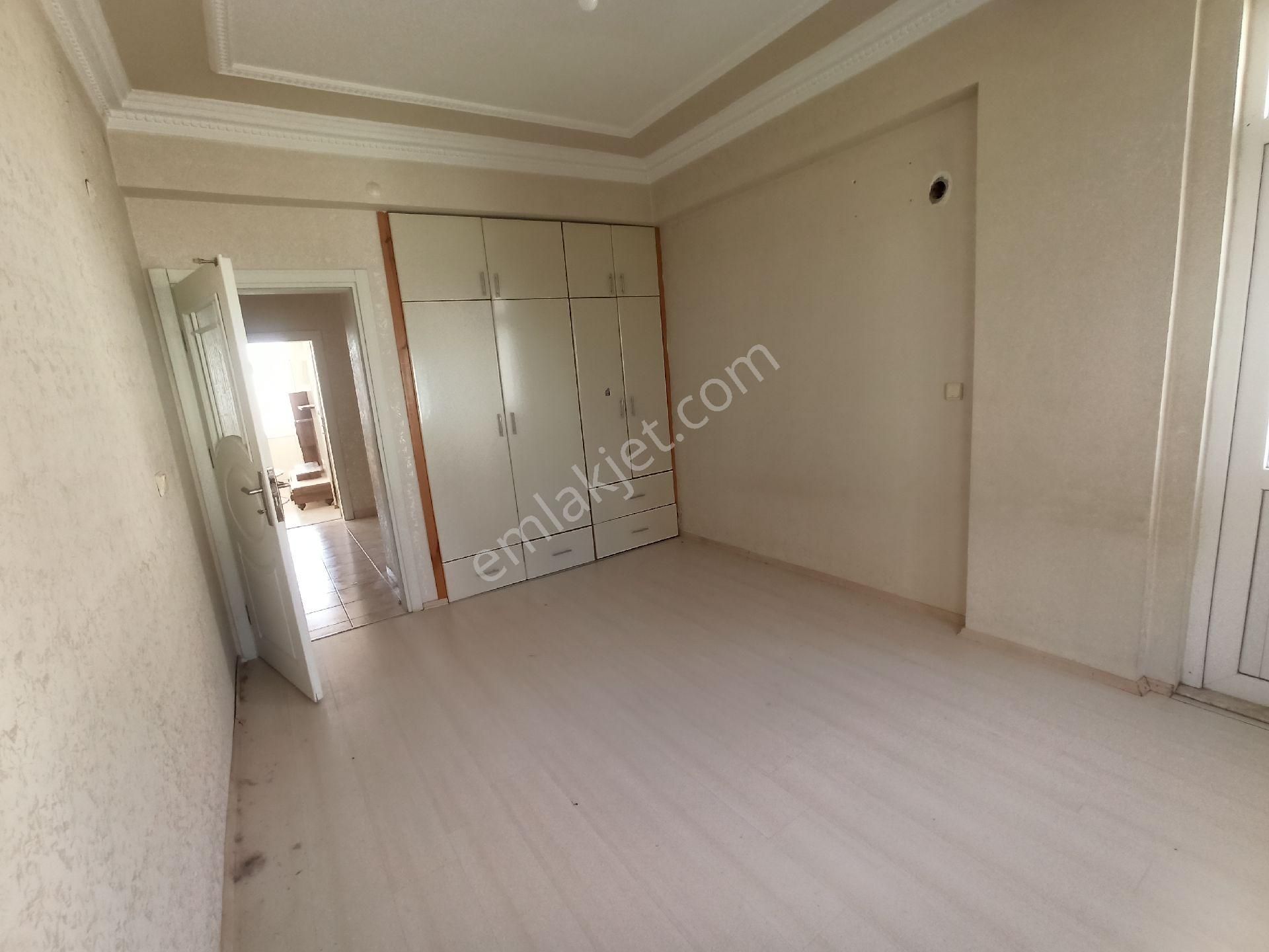 İdamax'tan Barbaros Caddesi'ne Çok Yakın 3+1 Ara Kat Kiralık Daire - Görsel 6