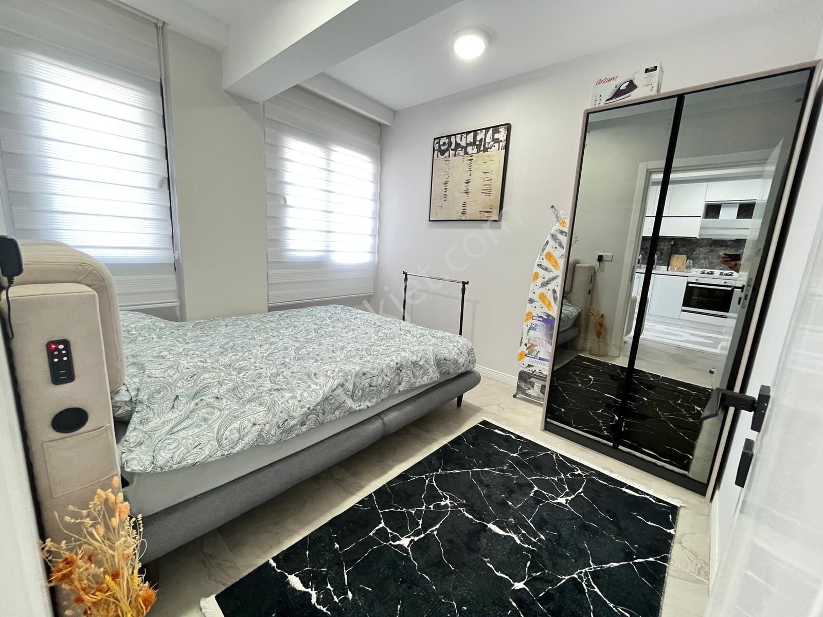 Denizli Selçukbey De Eşyalı Kendine Ait Bahçeli Önü Açık Yatırıma Uygun Suit Daire - Görsel 14