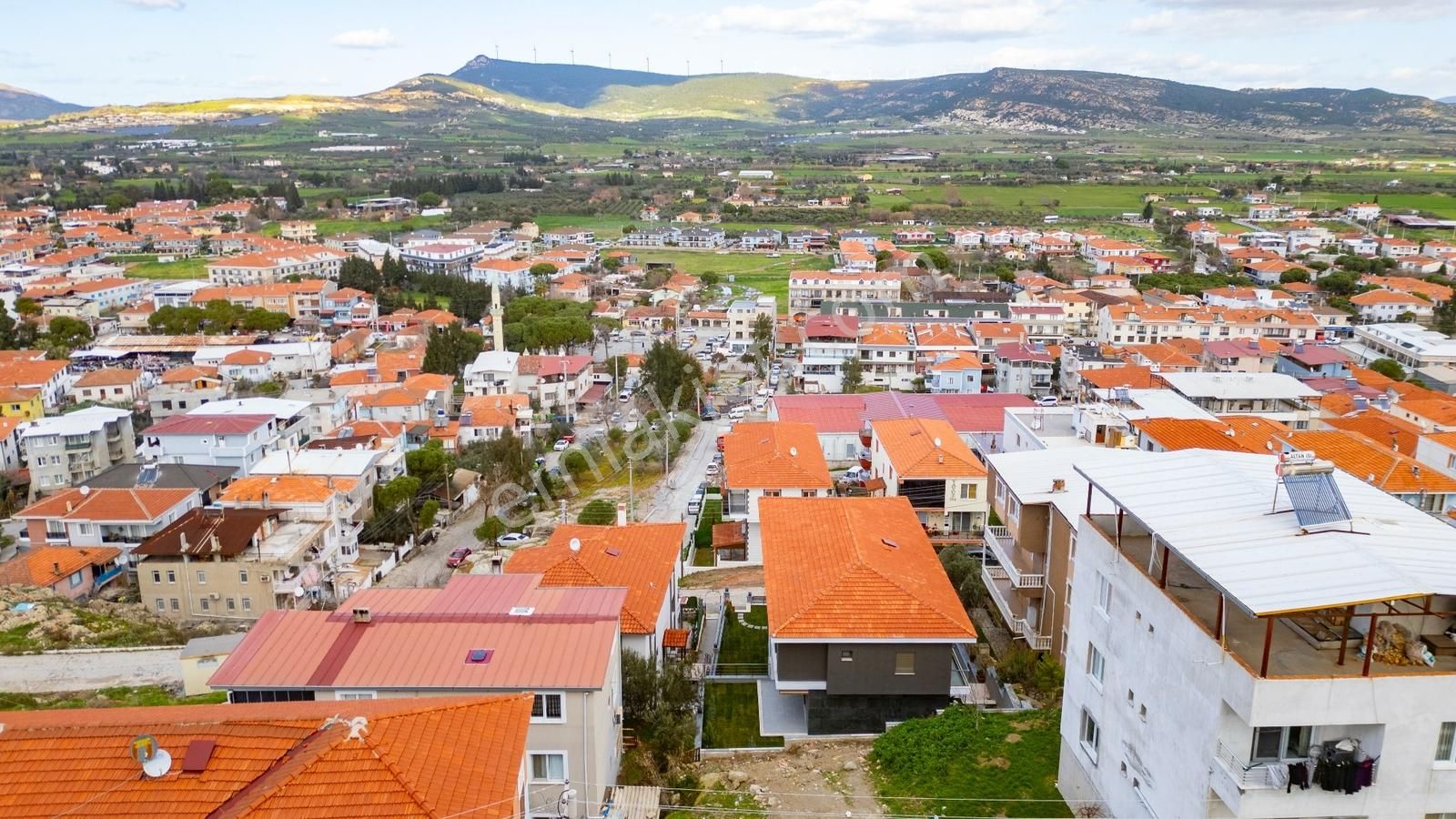 Foça Kazım Dirik Mah. 2+1 Kiralık Sıfır Açık Mutfak Daire - Görsel 18