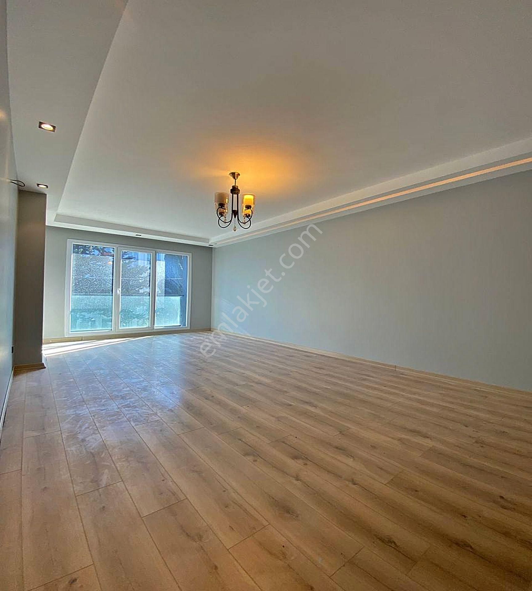 Beylikdüzü West Marina'ya Komşu Geniş M2 Arakat Lüks Sıfır 2+1 Daire !!! - Görsel 3