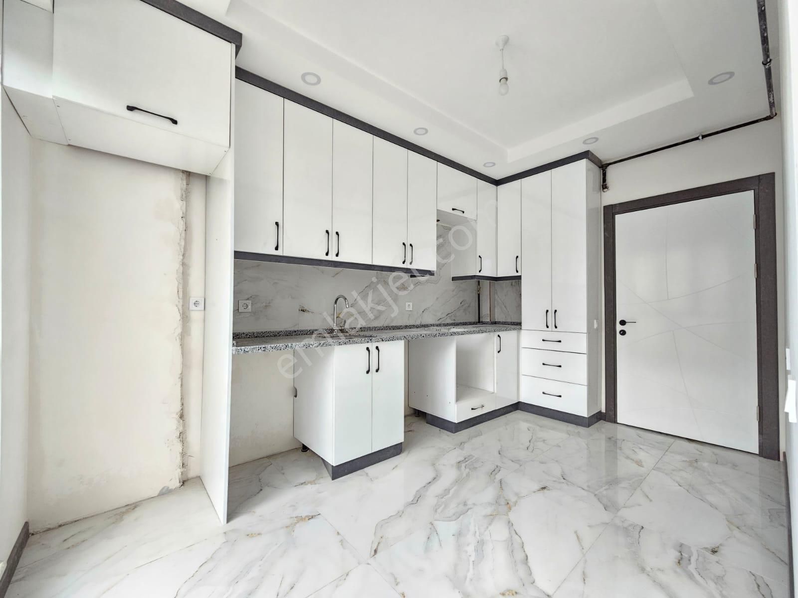 Denizli Gümüşçay Da Harika Konumda 2+1 120 M2 Lüks İşçilikte Satılık Fırsat Daireler - Görsel 3