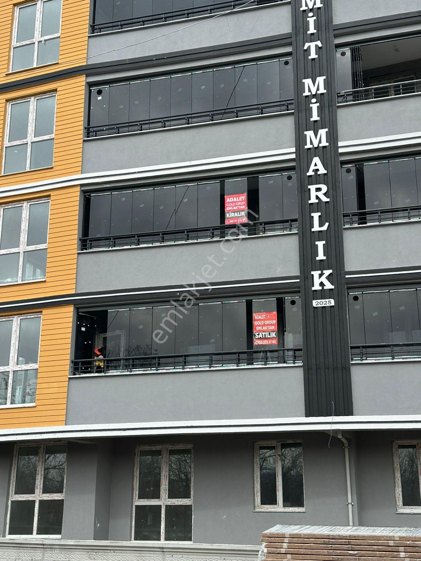 Adalet Gold Group Emlak'tan Bengiler Mahallesi'nde Merkezin Göbeğinde Sıfır Yapı 3+1 Satılık Daire