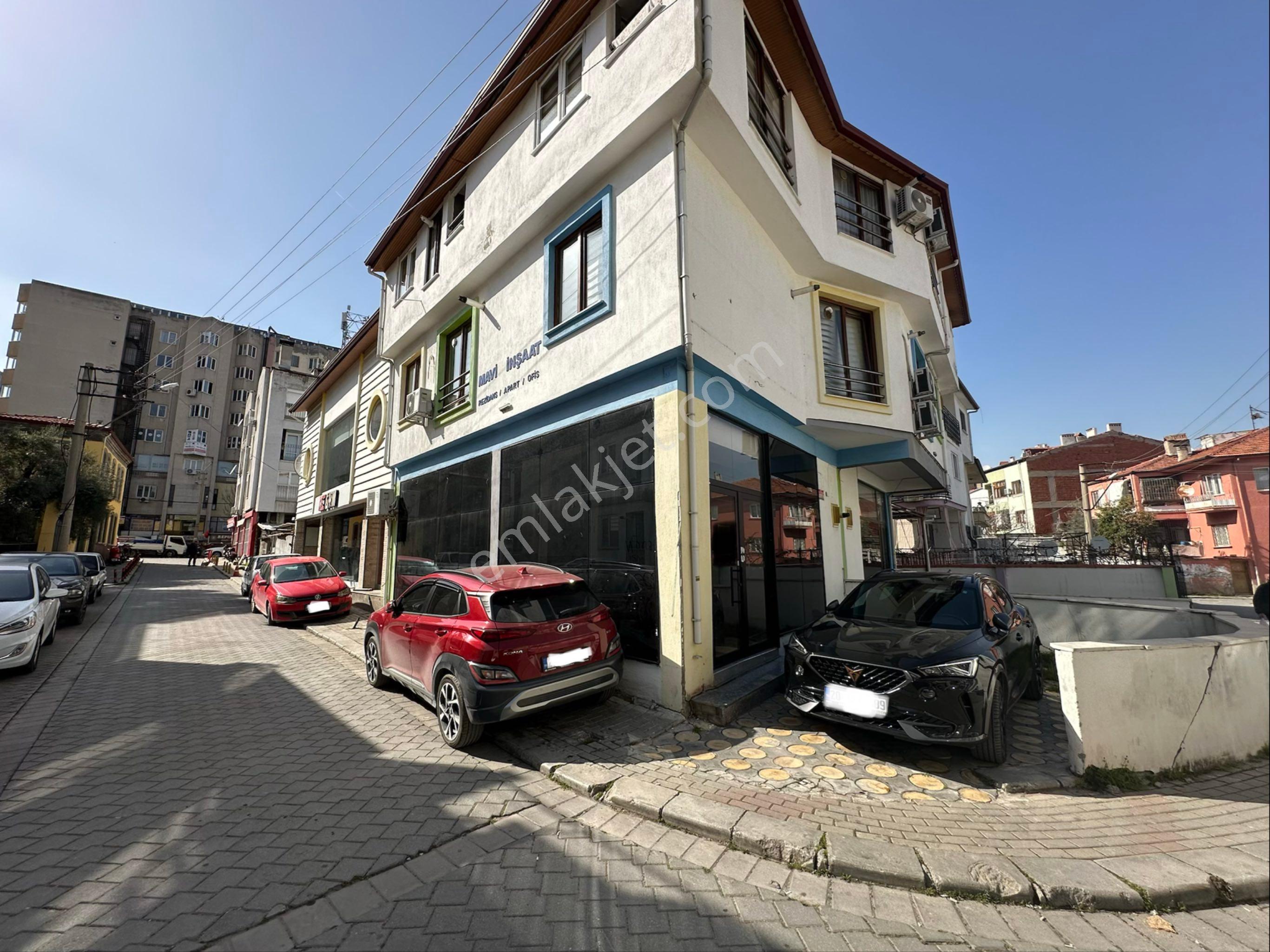 Denizli Pamukkale 15 Mayıs Kiralık Dükkan
