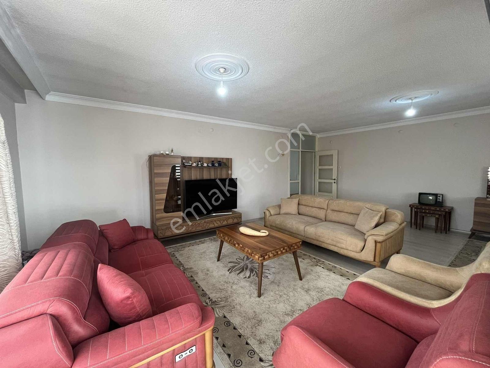 Reşatbeyde Satılık 3+1 Kapalı Mutfak Daire - Görsel 20