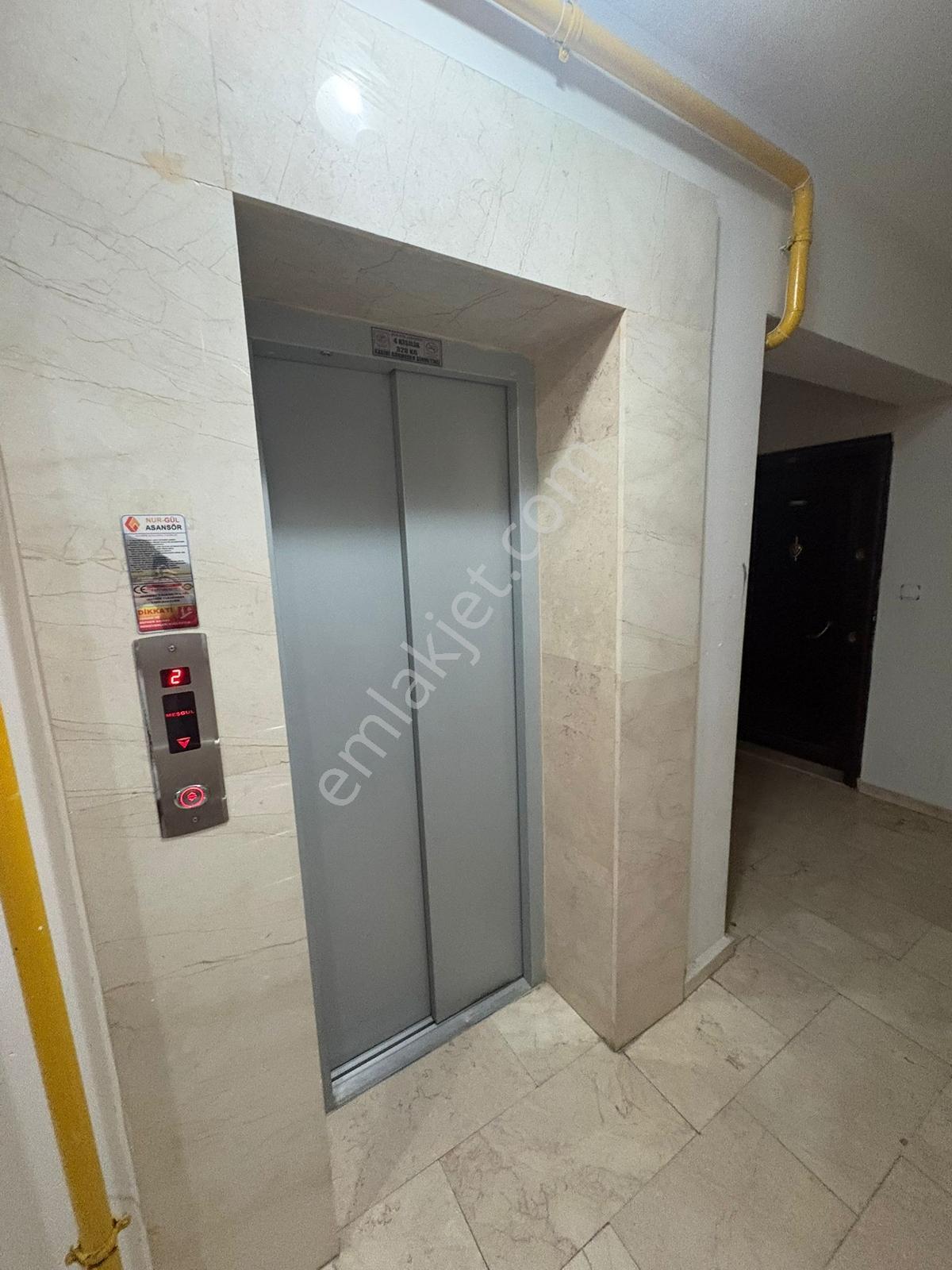 Çünür İstanbul Yolunda Geniş Teraslı 3+1 Satılık Daire - Görsel 4