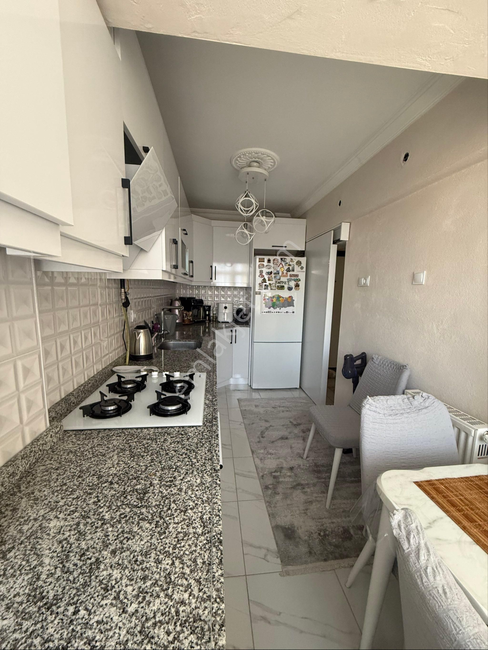Site İçi Full Yenilenmiş 3+1 Kiralık Daire - Görsel 8