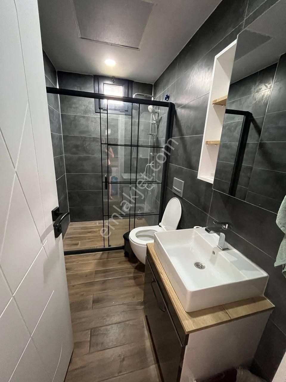 Deniz Kıyısında Havuzlu En İyi Daire 1+1 - Görsel 21