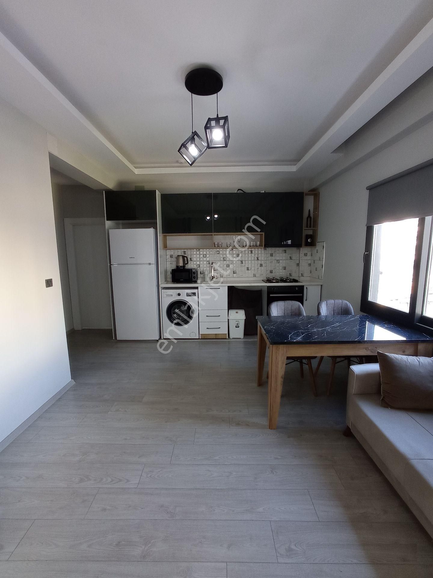 Deniz Kıyısında Havuzlu En İyi Daire 1+1 - Görsel 3