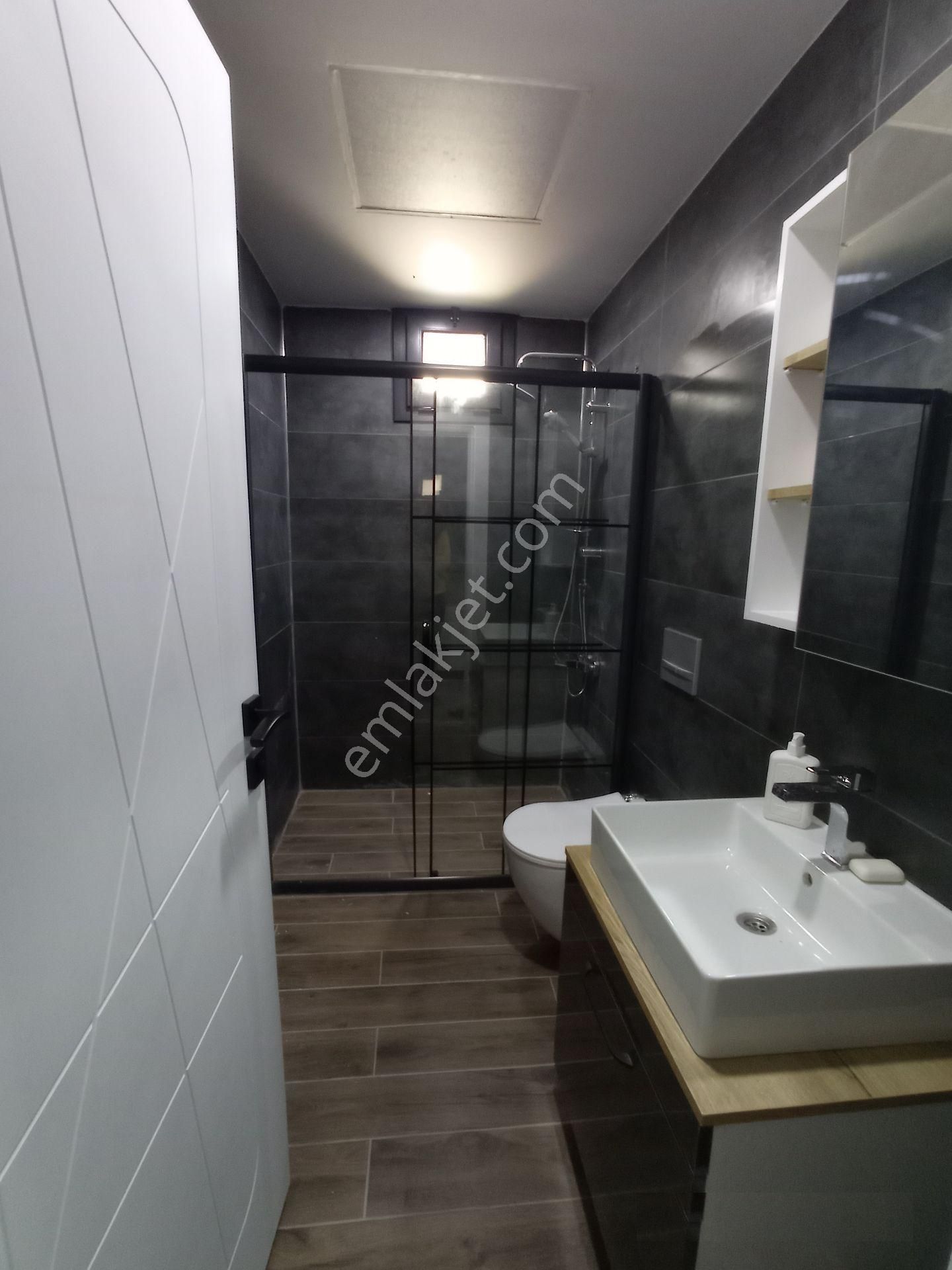 Deniz Kıyısında Havuzlu En İyi Daire 1+1 - Görsel 9