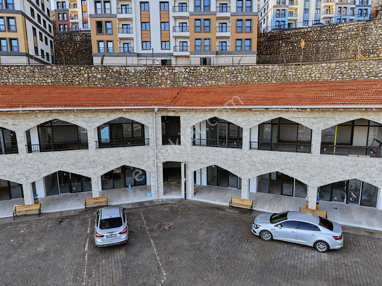 Kuzey Çevre Yolu Tokilerde Kiralık Dükkan