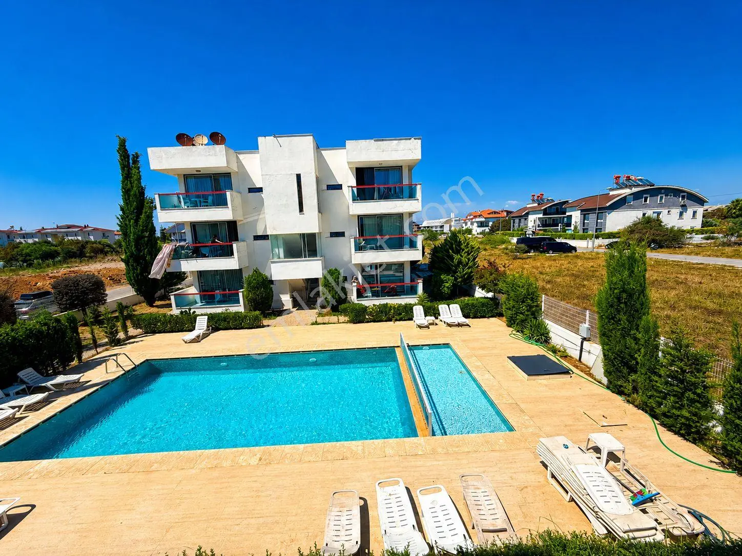 Antalya Belek'te Eşyalı 2+1 Satılık Daire