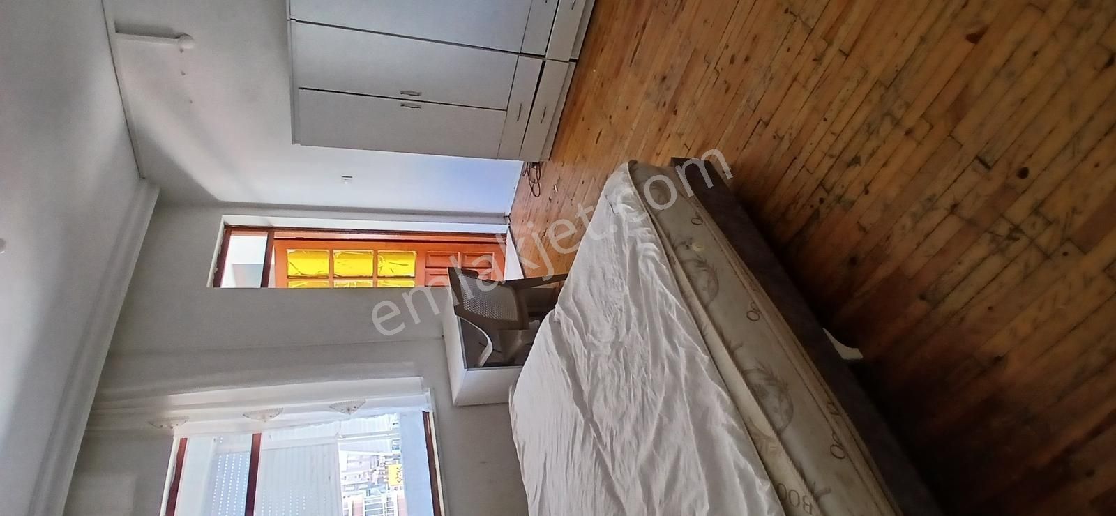 Ulusoy Caddesinde Eşyalı 1+0 Kiralık Daire | Balkonlu - Görsel 8