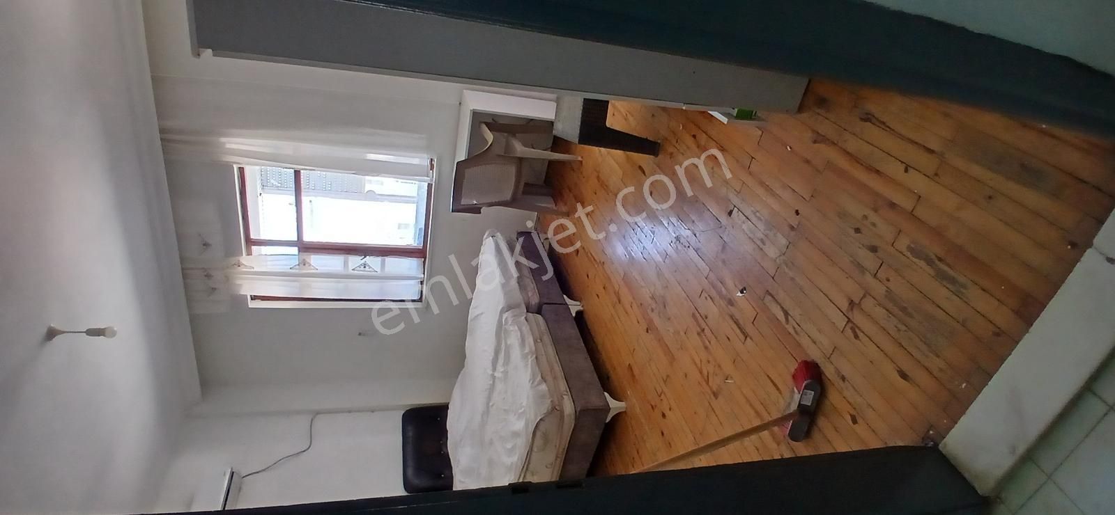 Ulusoy Caddesinde Eşyalı 1+0 Kiralık Daire | Balkonlu - Görsel 13