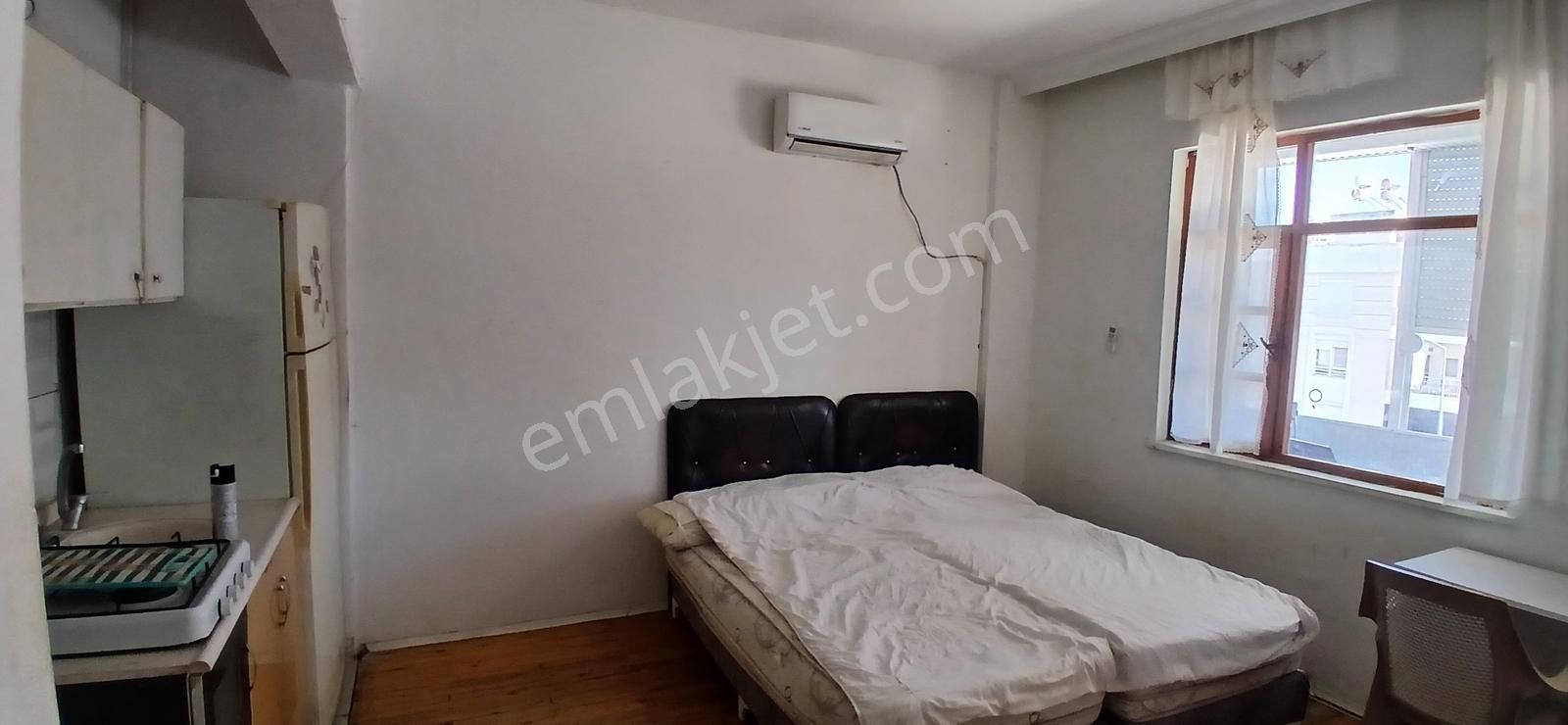 Ulusoy Caddesinde Eşyalı 1+0 Kiralık Daire | Balkonlu - Görsel 12