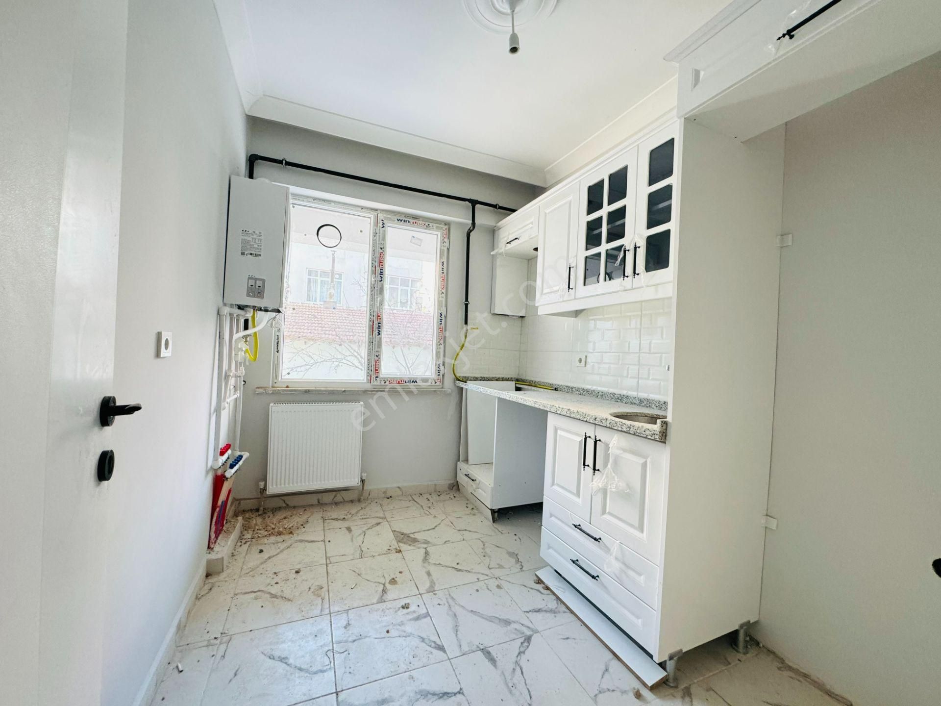 Güven'den Çerkezköy'de Servis Duraklarına Yak İskanlı Kiralık2+1 - Görsel 6