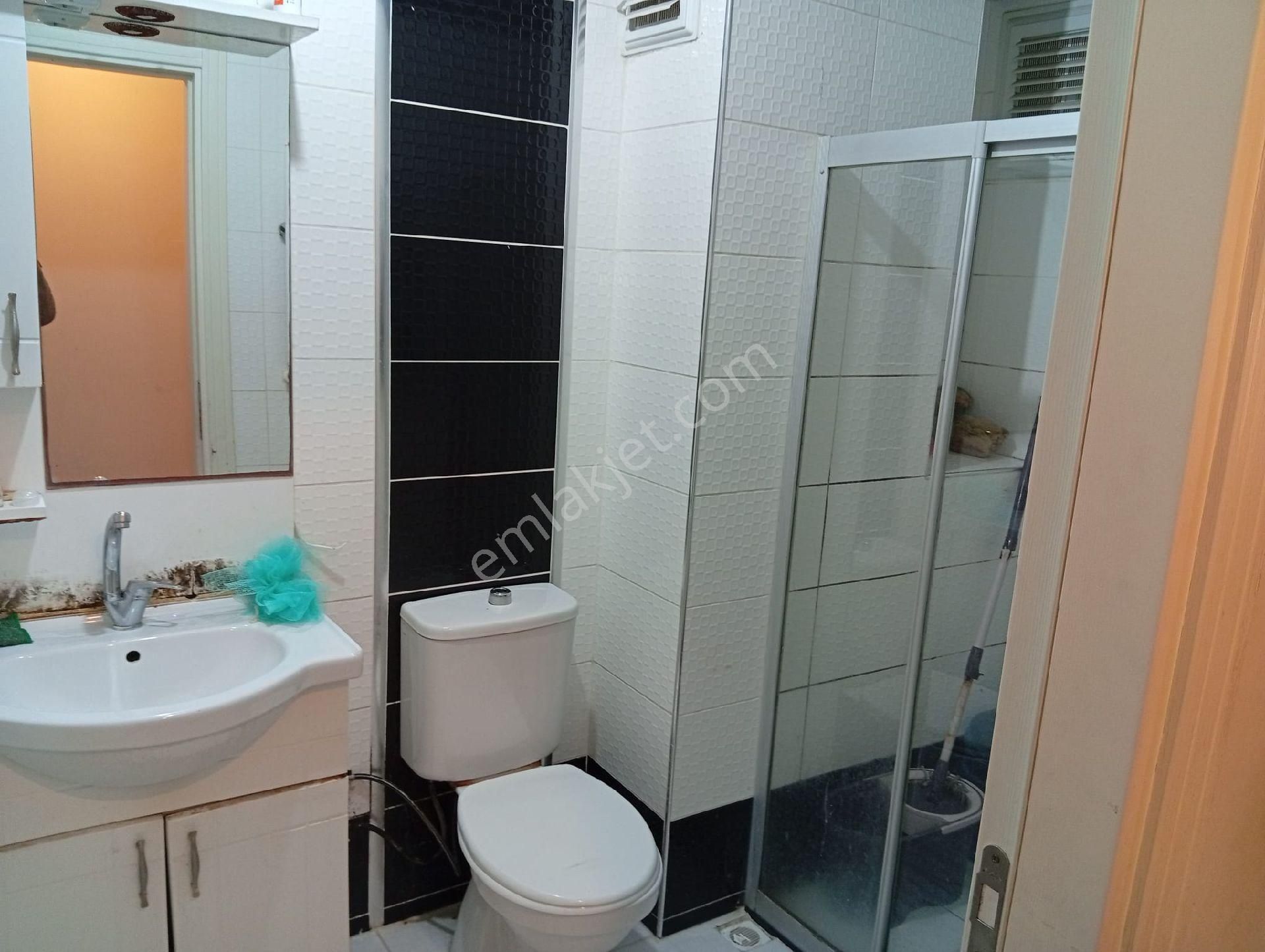 Kavaklı'da Butik Sitede 2+1 Full Eşyalı - Görsel 15