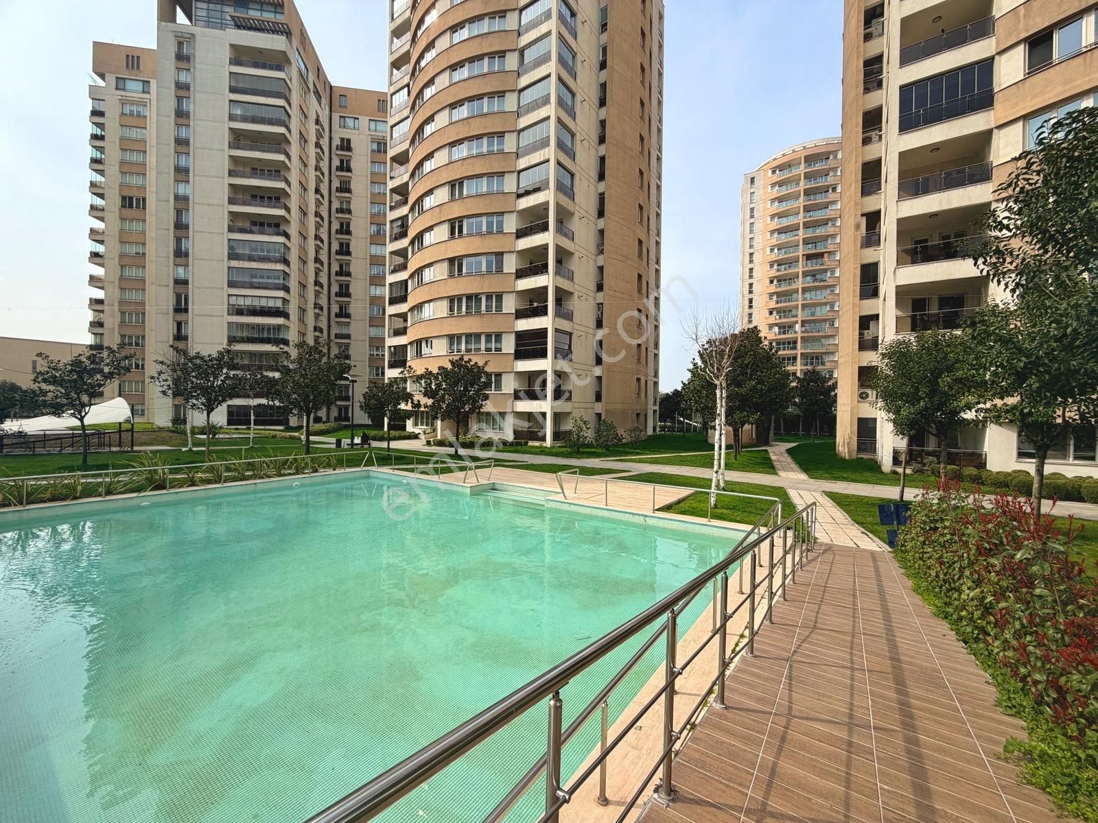 Korupark 1. Etapta Satılık 3+1 Arakat Masrafsız Daire - Görsel 32