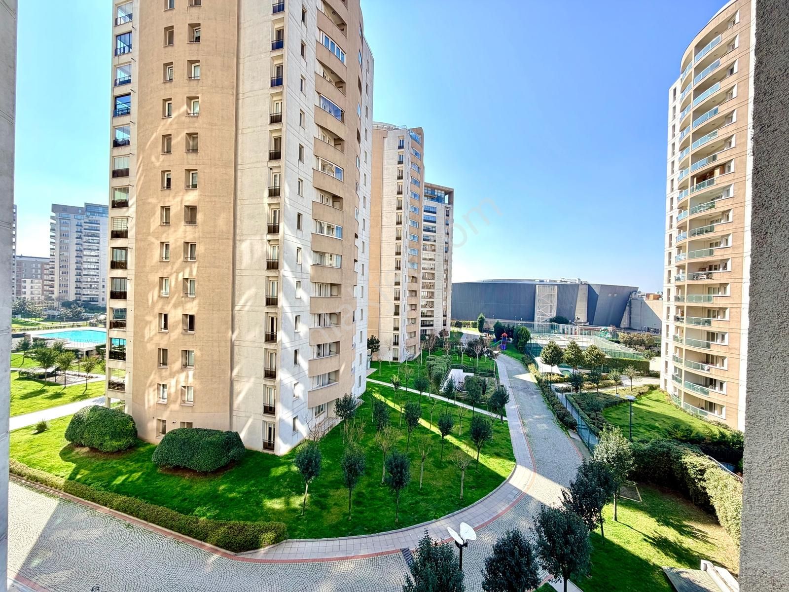 Korupark 1. Etapta Satılık 3+1 Arakat Masrafsız Daire - Görsel 3