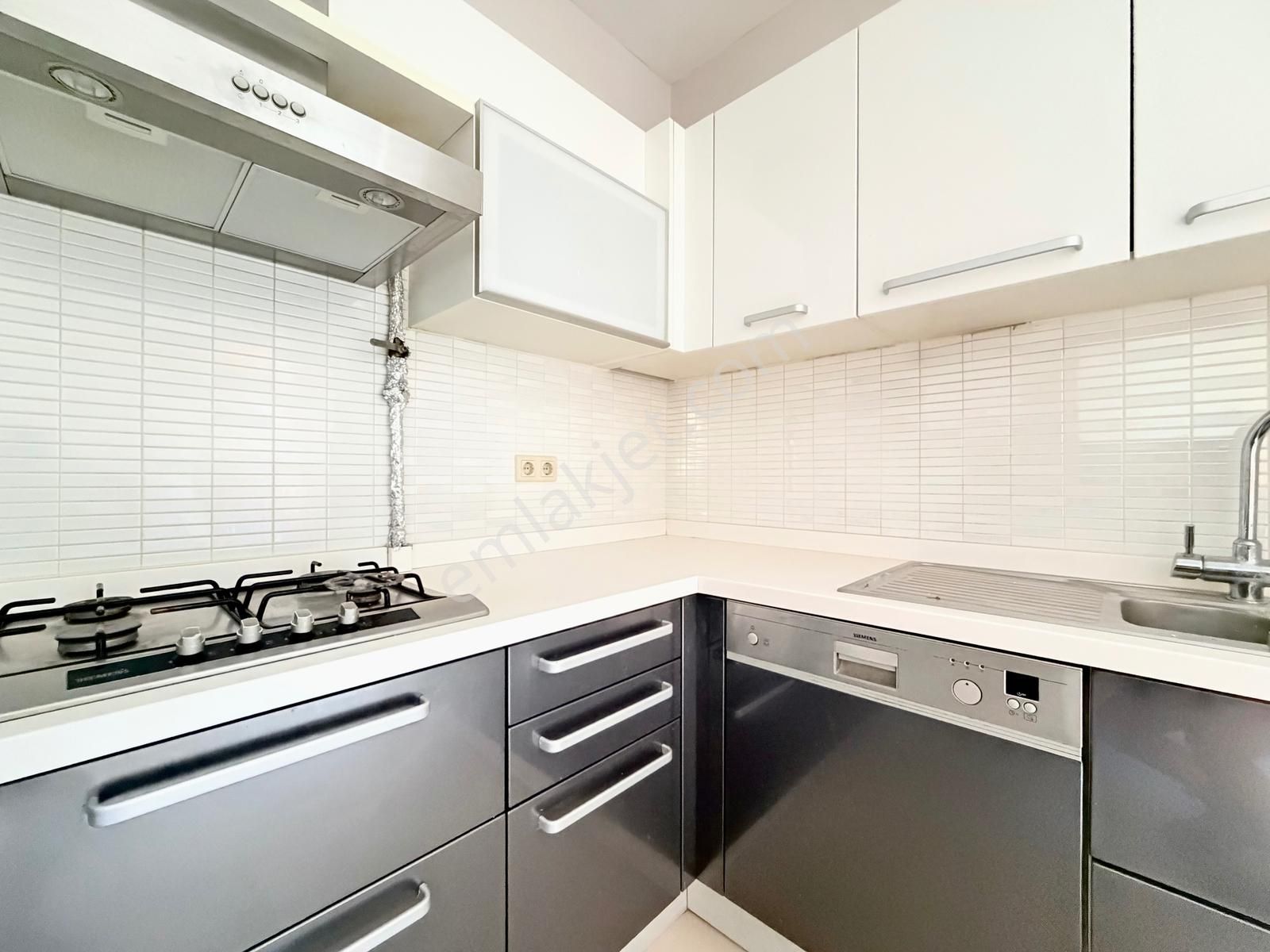 Korupark 1. Etapta Satılık 3+1 Arakat Masrafsız Daire - Görsel 14