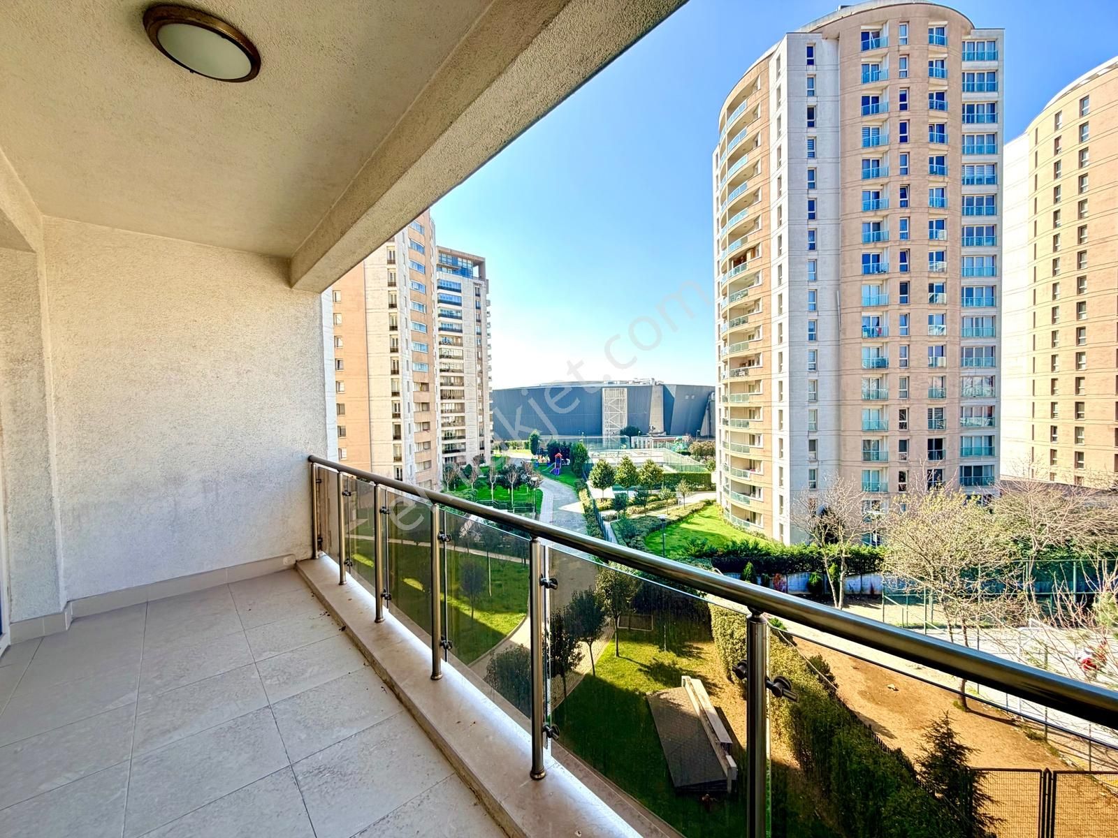 Korupark 1. Etapta Satılık 3+1 Arakat Masrafsız Daire - Görsel 5