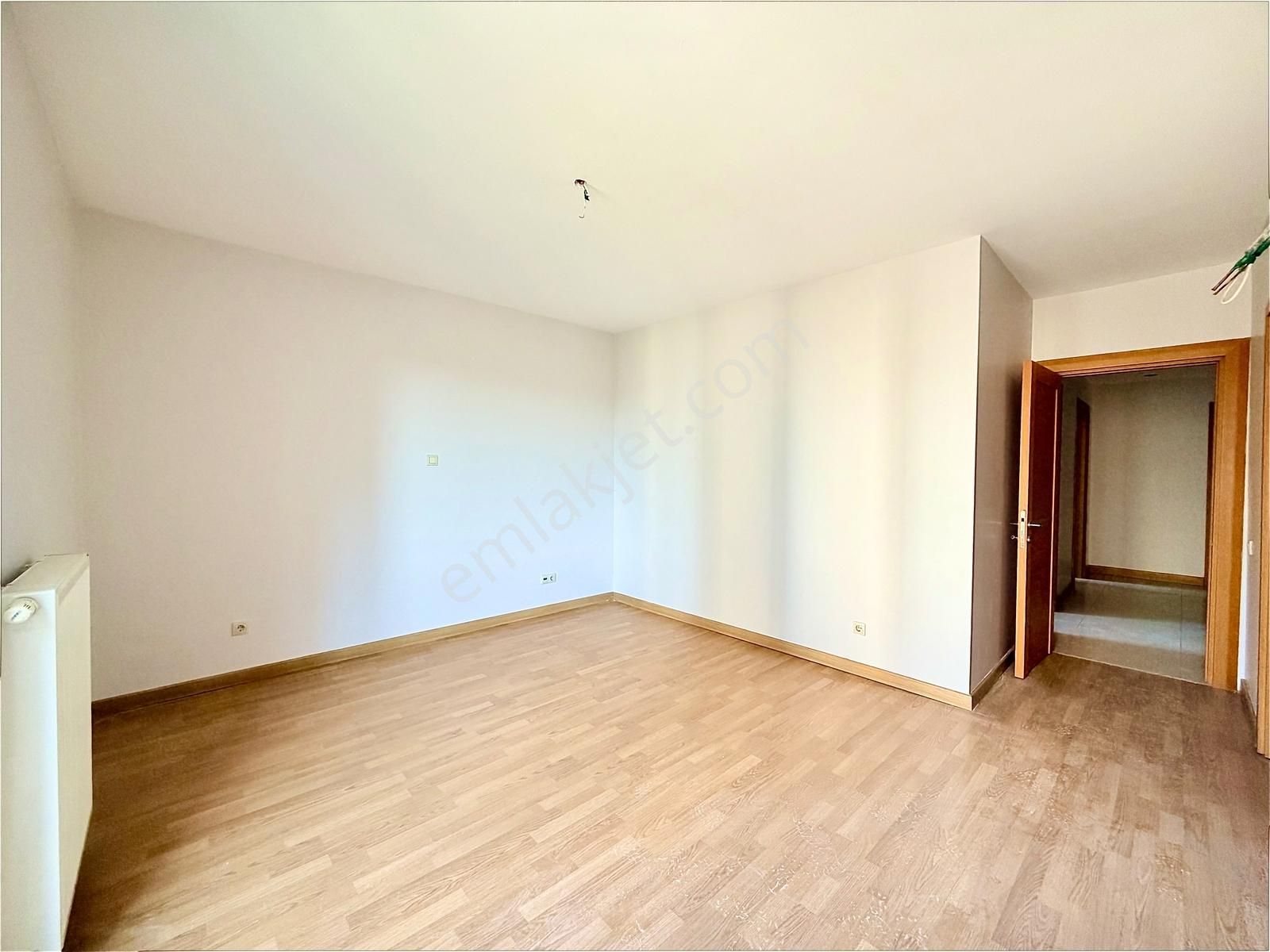 Korupark 1. Etapta Satılık 3+1 Arakat Masrafsız Daire - Görsel 18