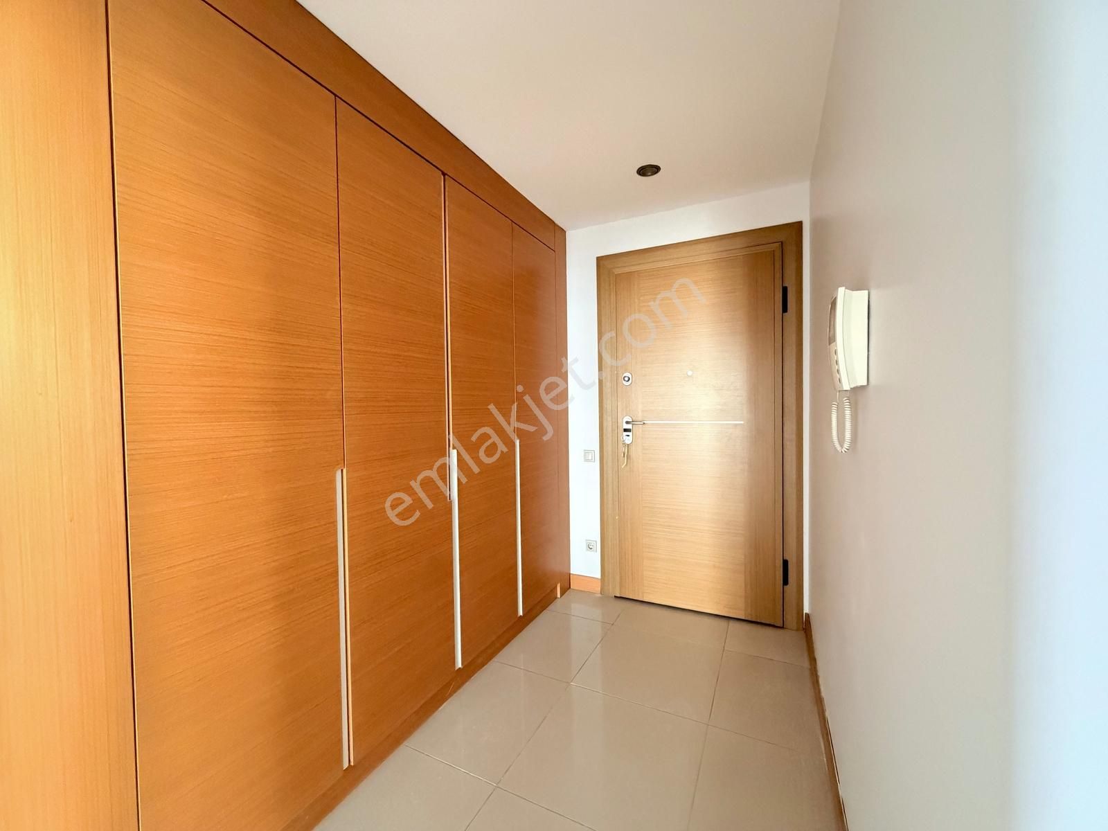 Korupark 1. Etapta Satılık 3+1 Arakat Masrafsız Daire - Görsel 26