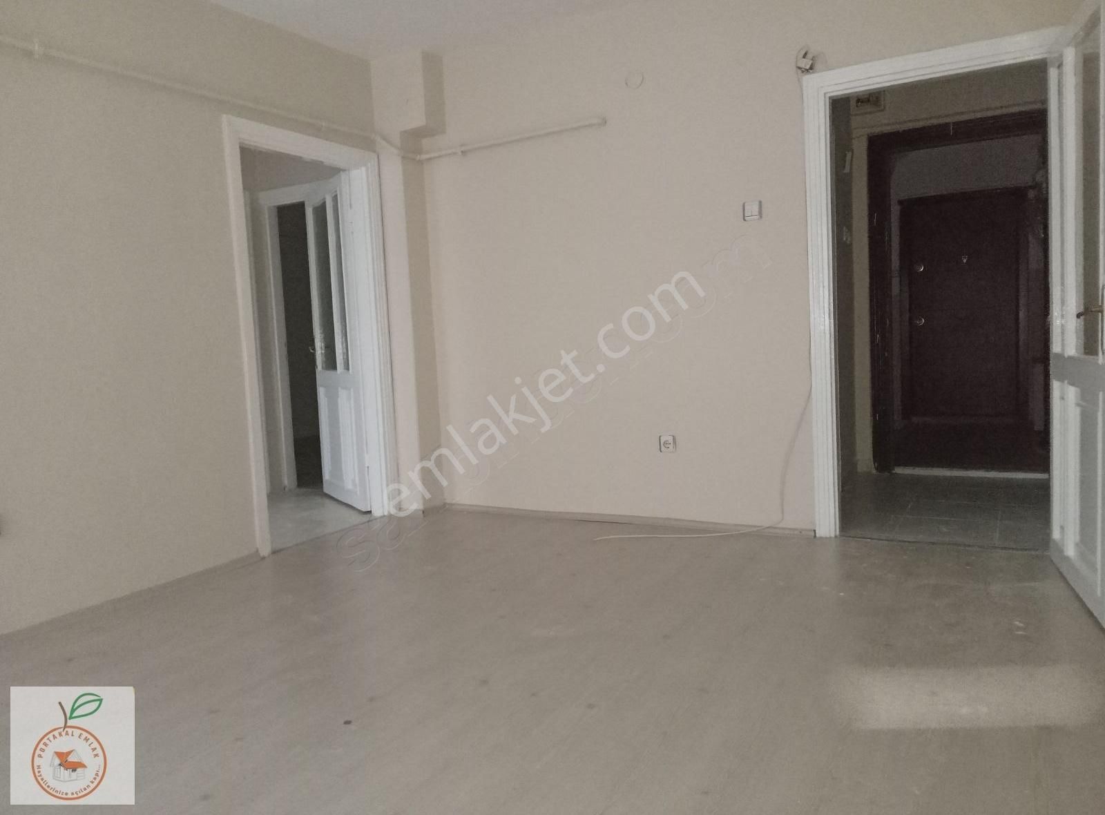 Üsküdar Valide Atikte Metroya Yakın Kiralık 2+1 Daire - Görsel 5