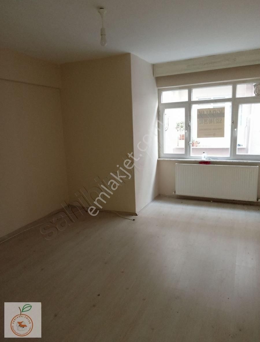 Üsküdar Valide Atikte Metroya Yakın Kiralık 2+1 Daire - Görsel 4