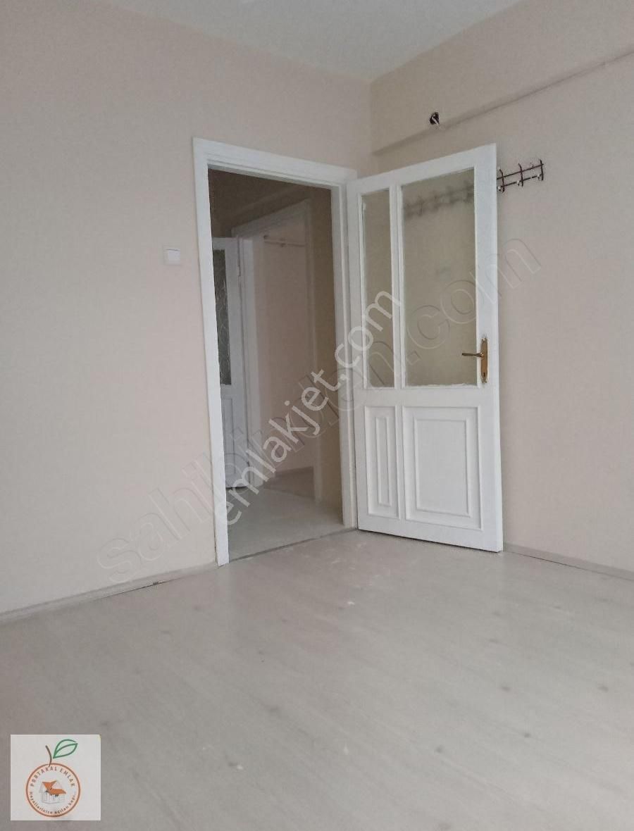 Üsküdar Valide Atikte Metroya Yakın Kiralık 2+1 Daire - Görsel 6