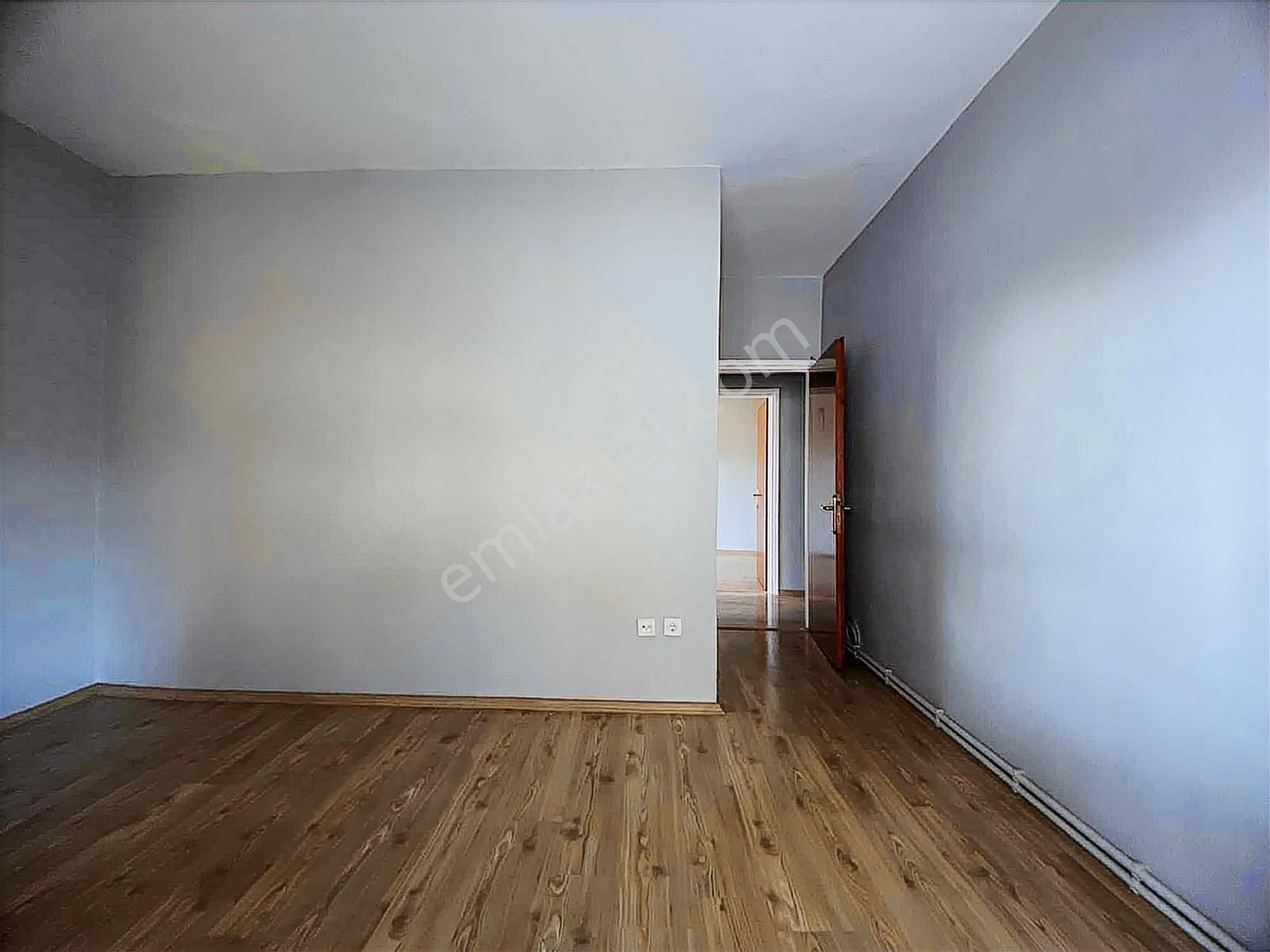 Tuzla Hatboyu Cad.üzerinde Site İçinde 3+1 Geniş Daire - Görsel 5