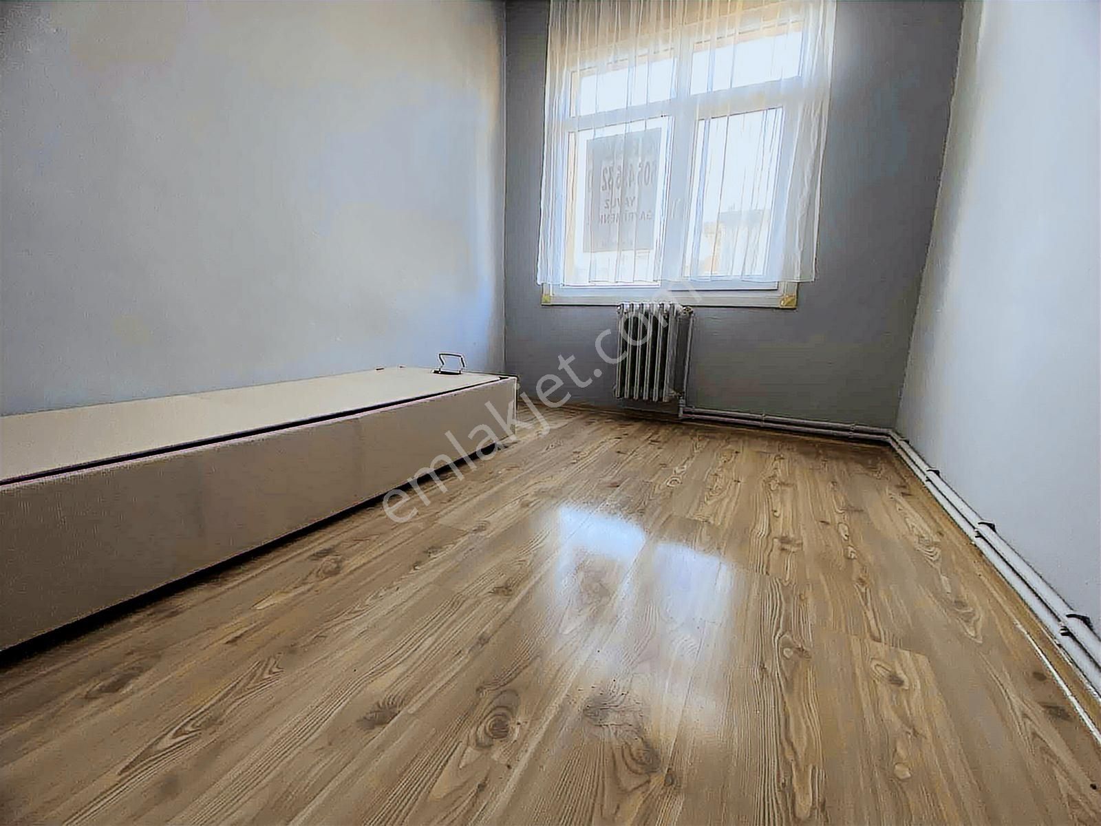 Tuzla Hatboyu Cad.üzerinde Site İçinde 3+1 Geniş Daire - Görsel 12